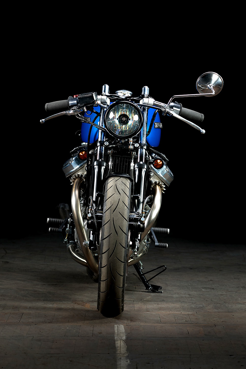 locomotive，vehicle，refit，