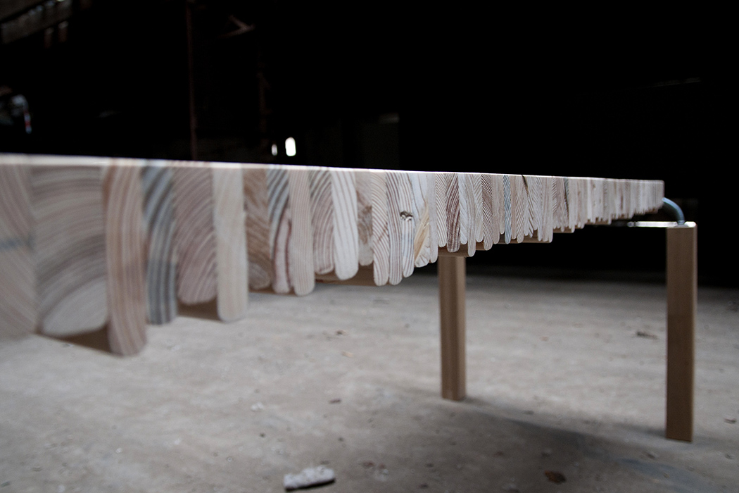 Table，industrial design，fashion，COMPLEX，SIMPLY，