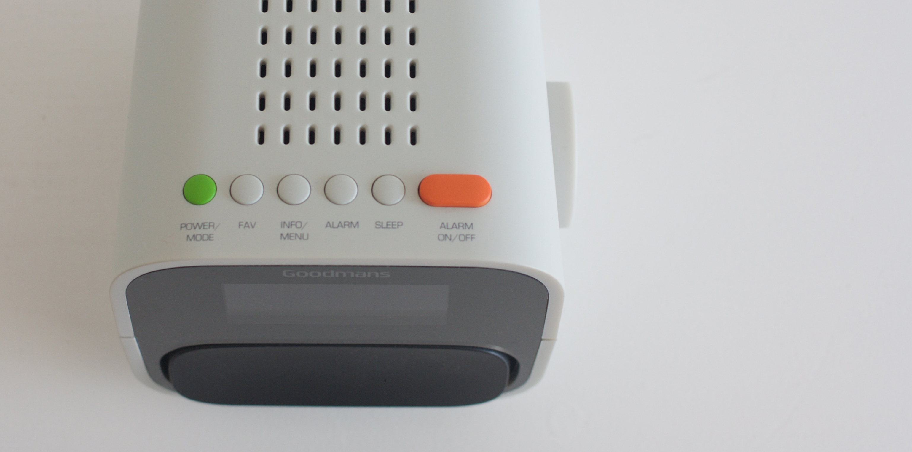 radio，concise，lovely，