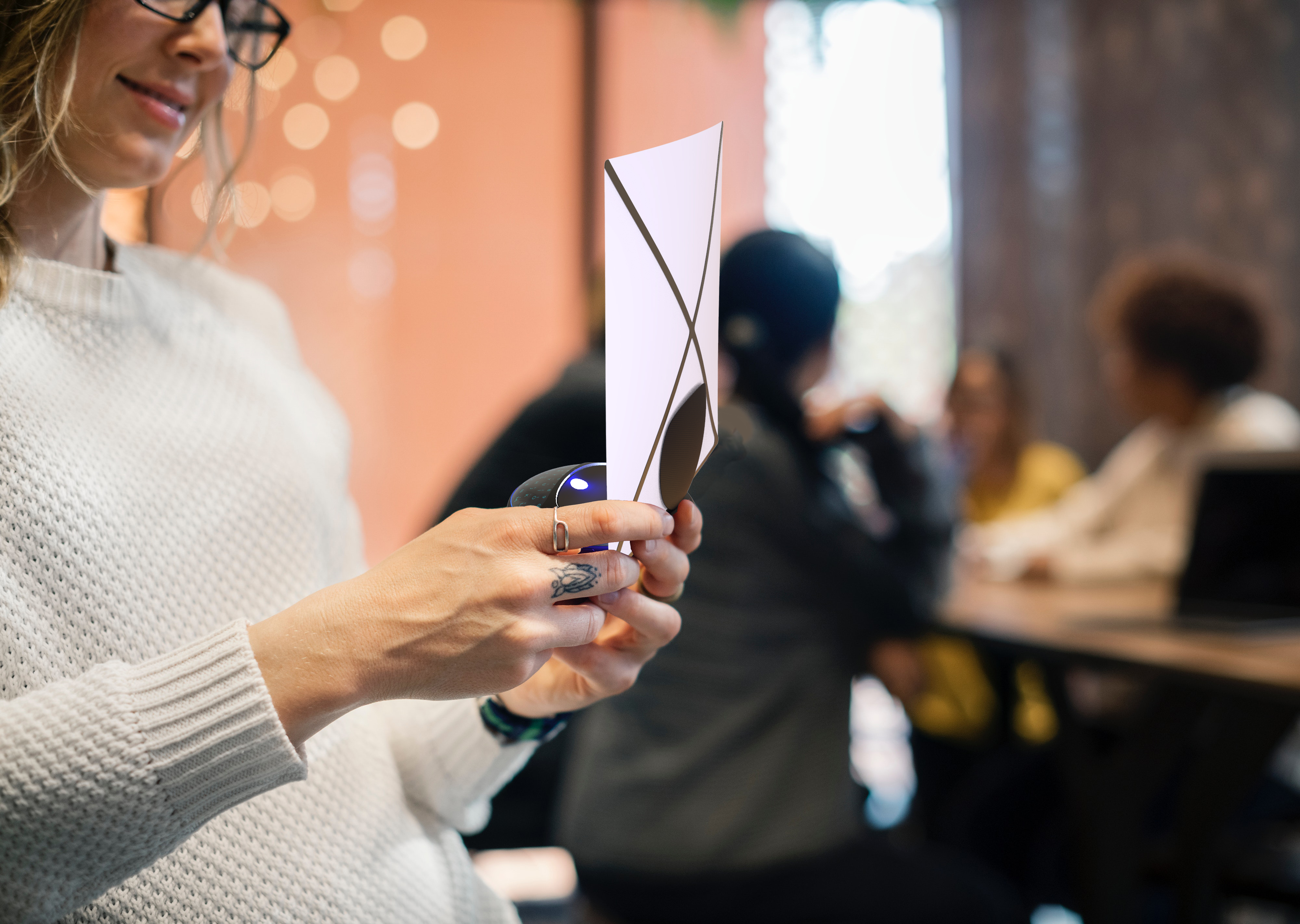 mobile phone，Projection，