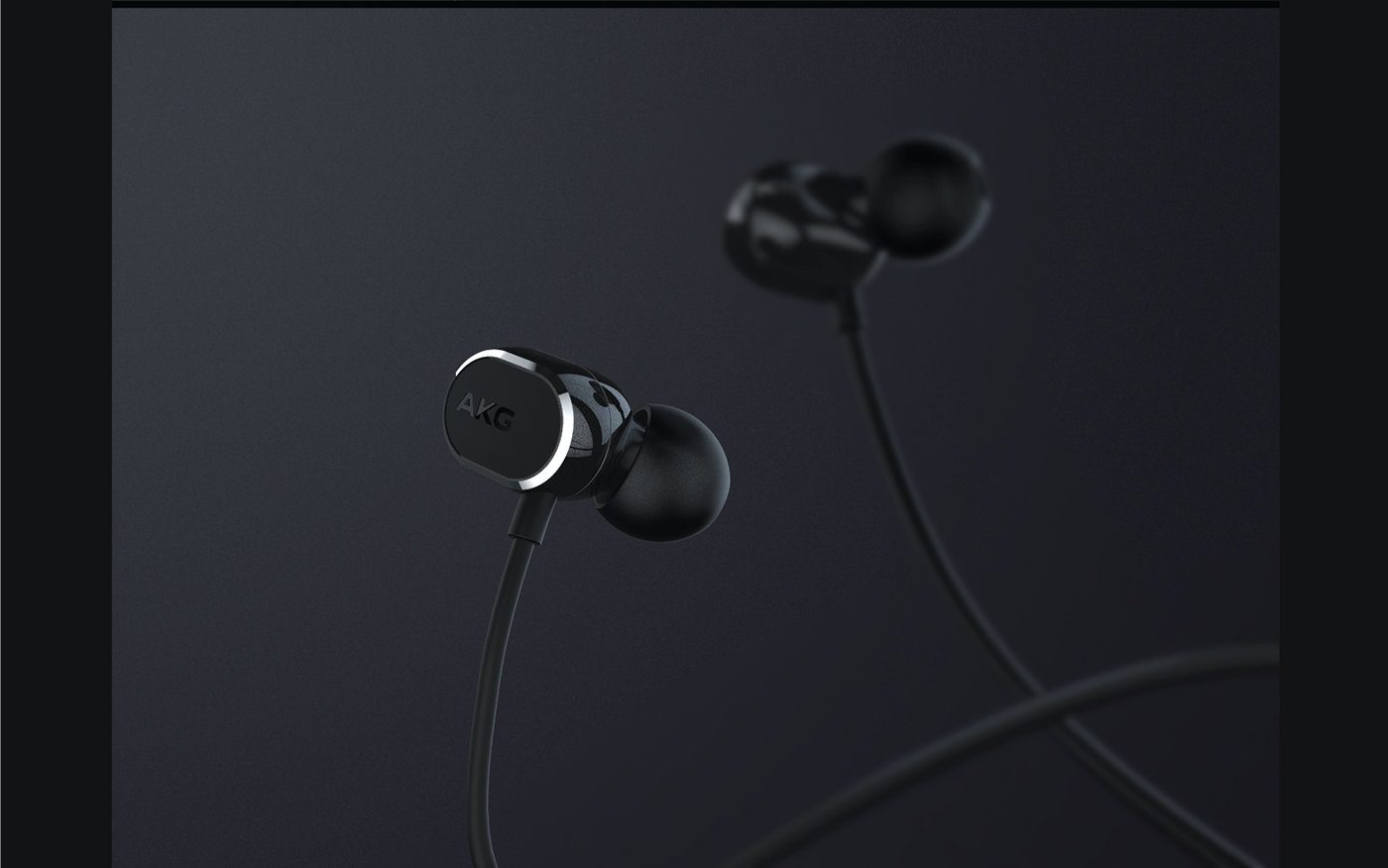 headset，fashion，senior，