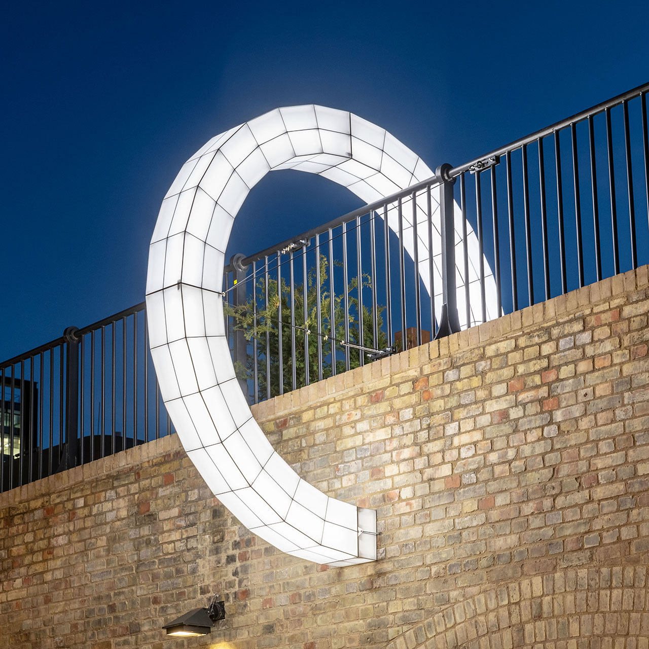 Outdoor lighting，Lighting settings，Lighting device，MiekeMeijer，