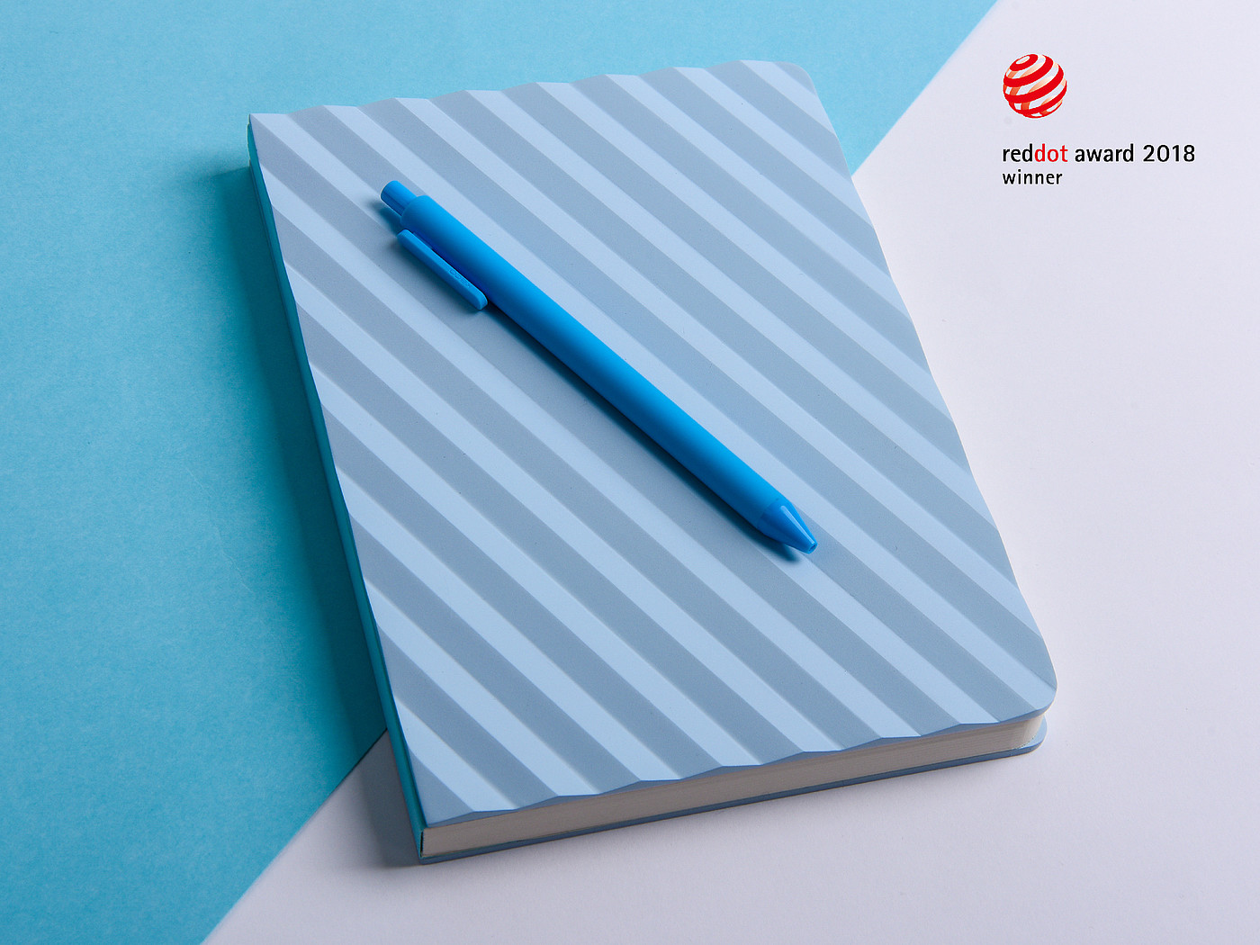 2018，red dot，Wave book，product design，