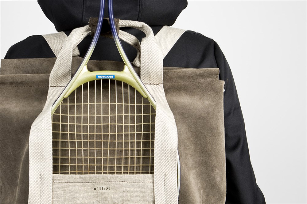 motion，Sports bag，knapsack，outdoors，Receive，bag，