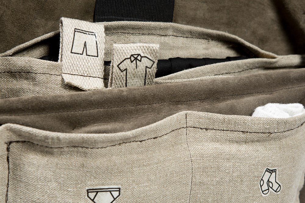 motion，Sports bag，knapsack，outdoors，Receive，bag，