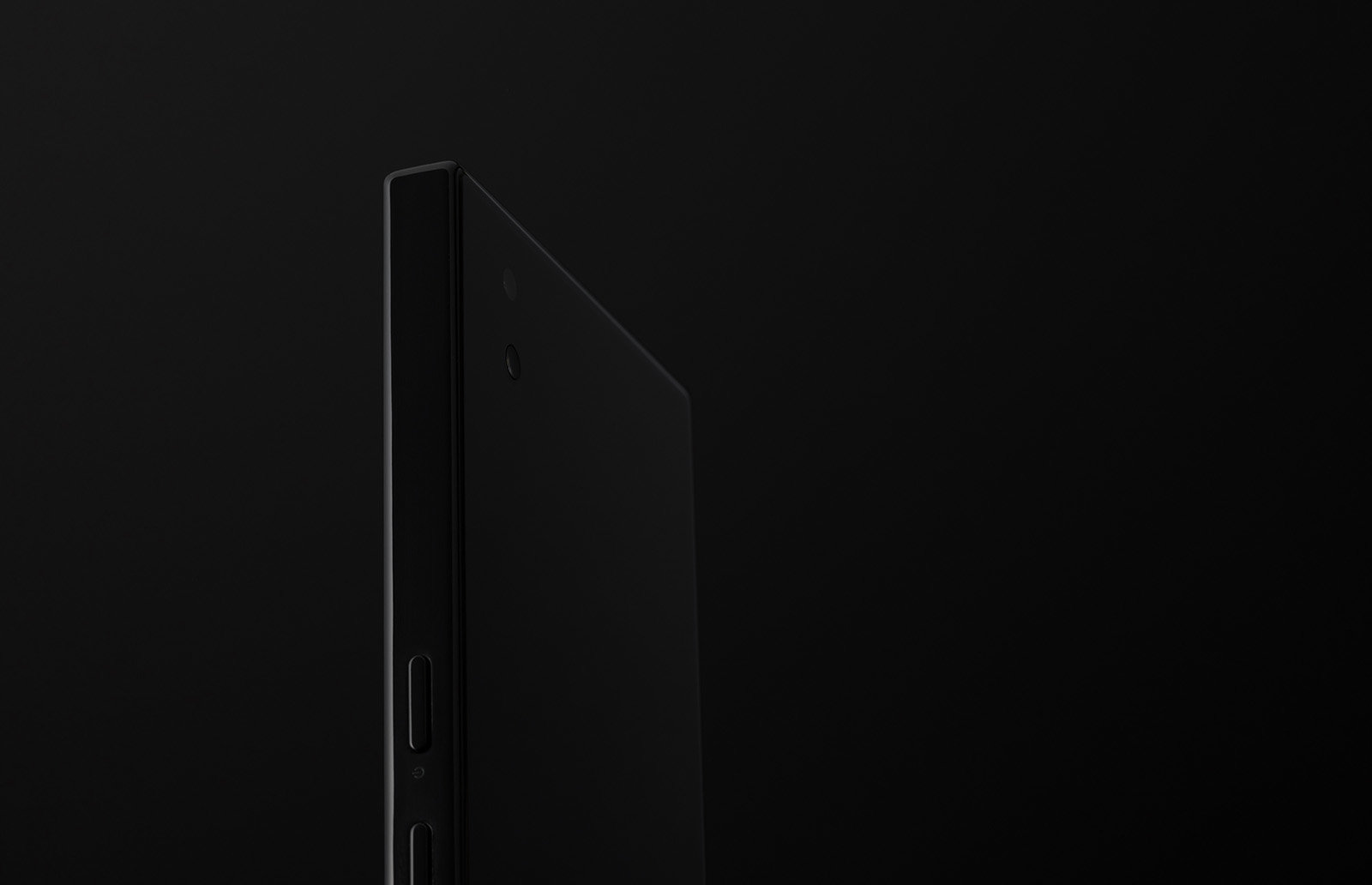 Daisuke Ishii，Issey Miyake，mobile phone，