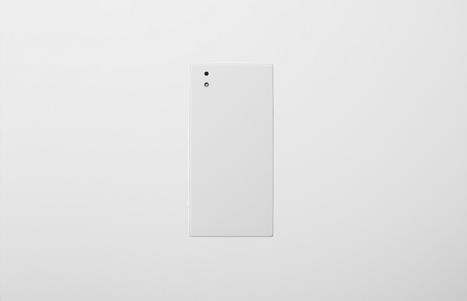 Daisuke Ishii，Issey Miyake，mobile phone，