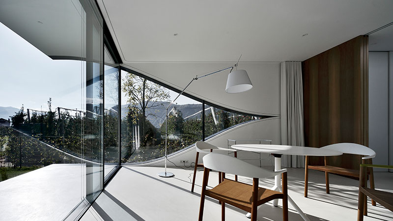 white，on vacation，Peter Pichler，Borchano，Mirror Houses，
