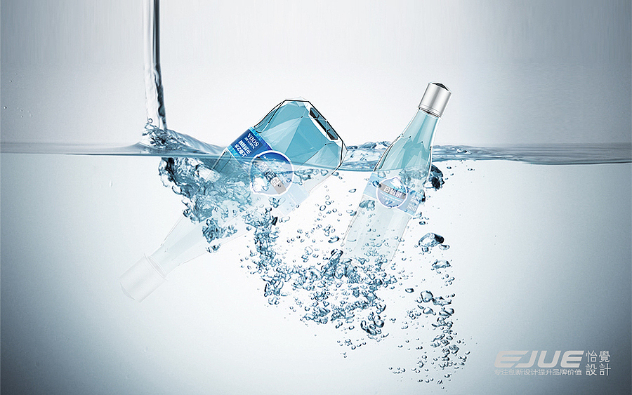 packing，geometry，Minimalist，Streamline，high-end，atmosphere，purified water，bottle，