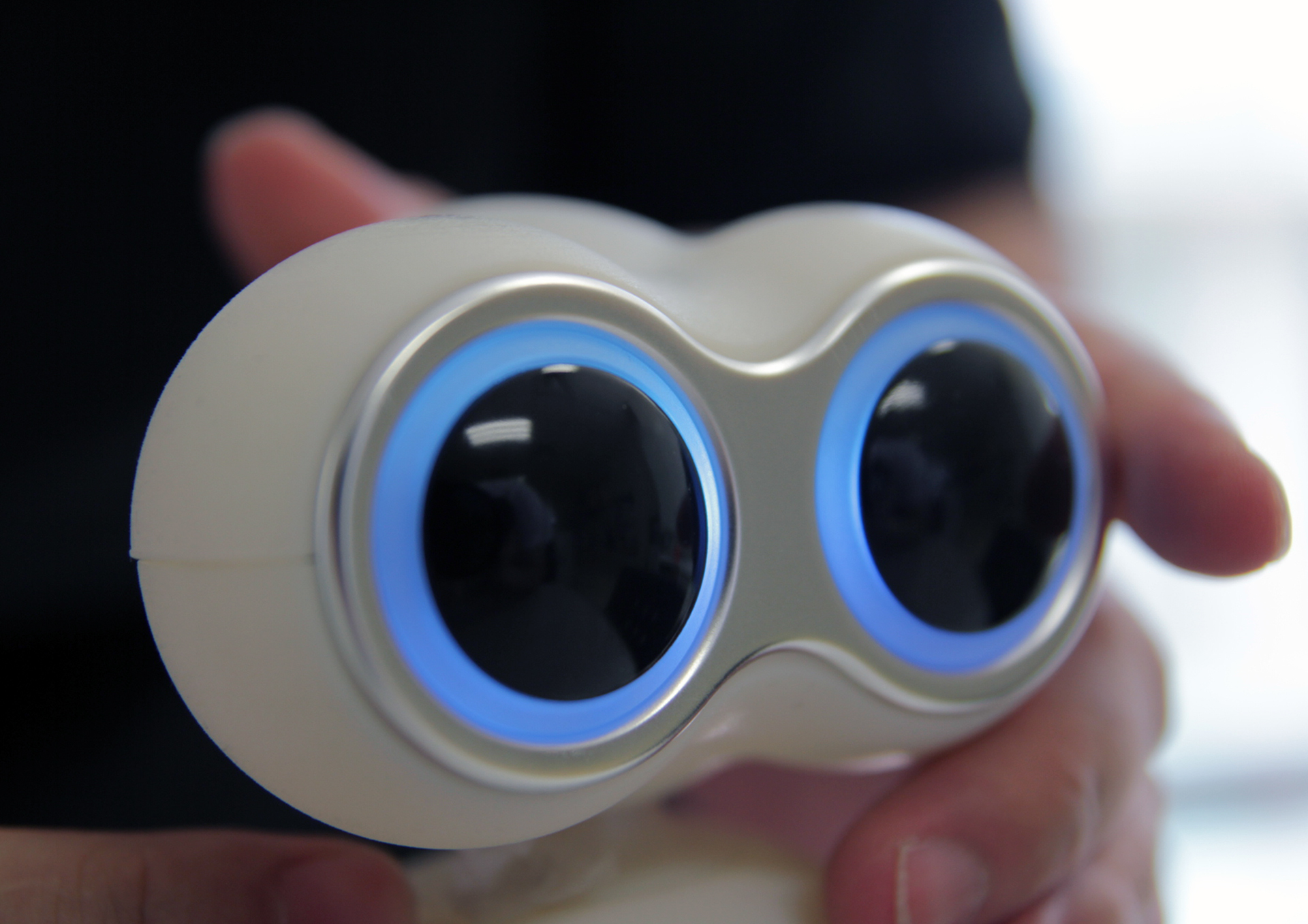 Uri robot，robot，white，intelligence，