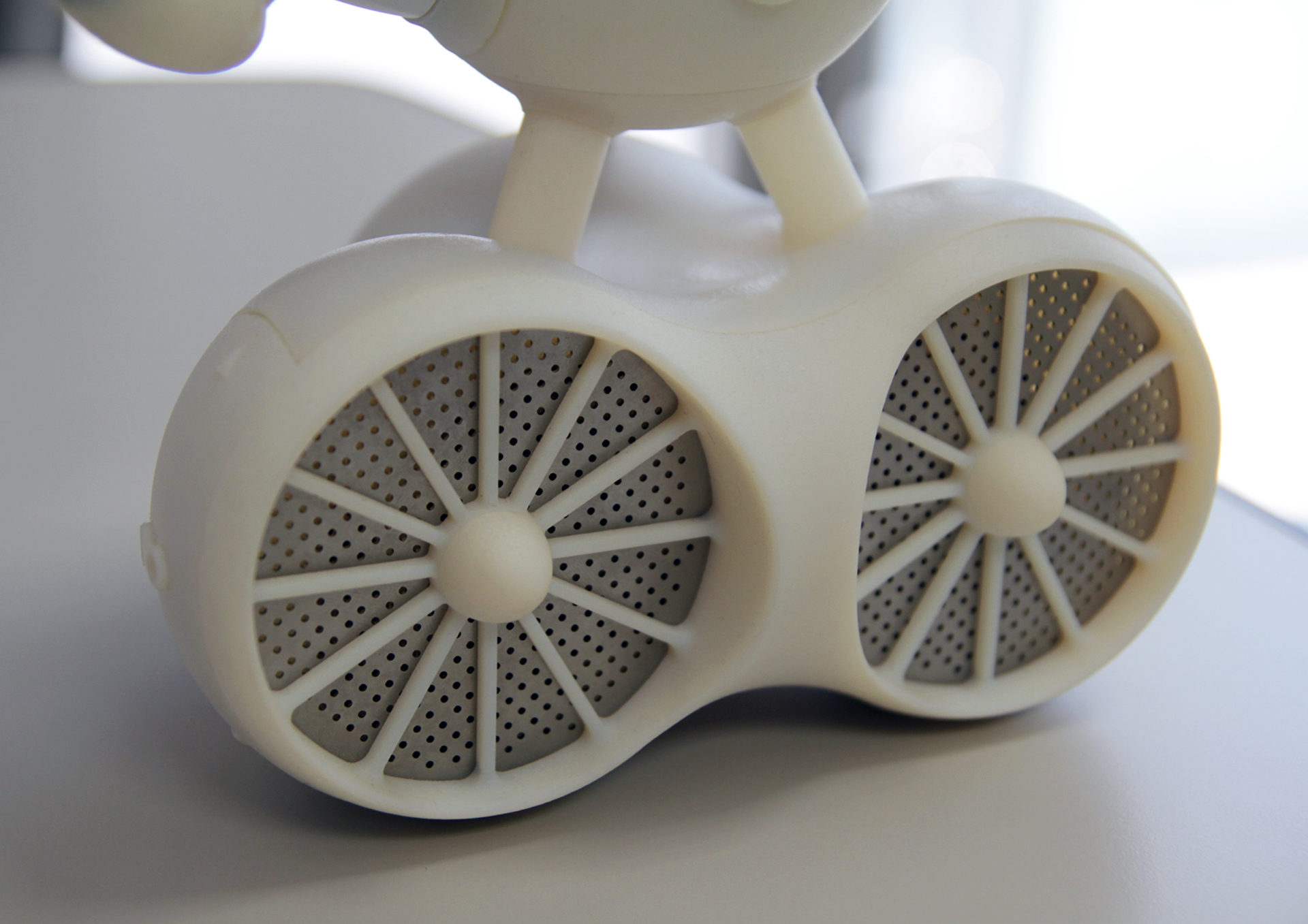 Uri robot，robot，white，intelligence，