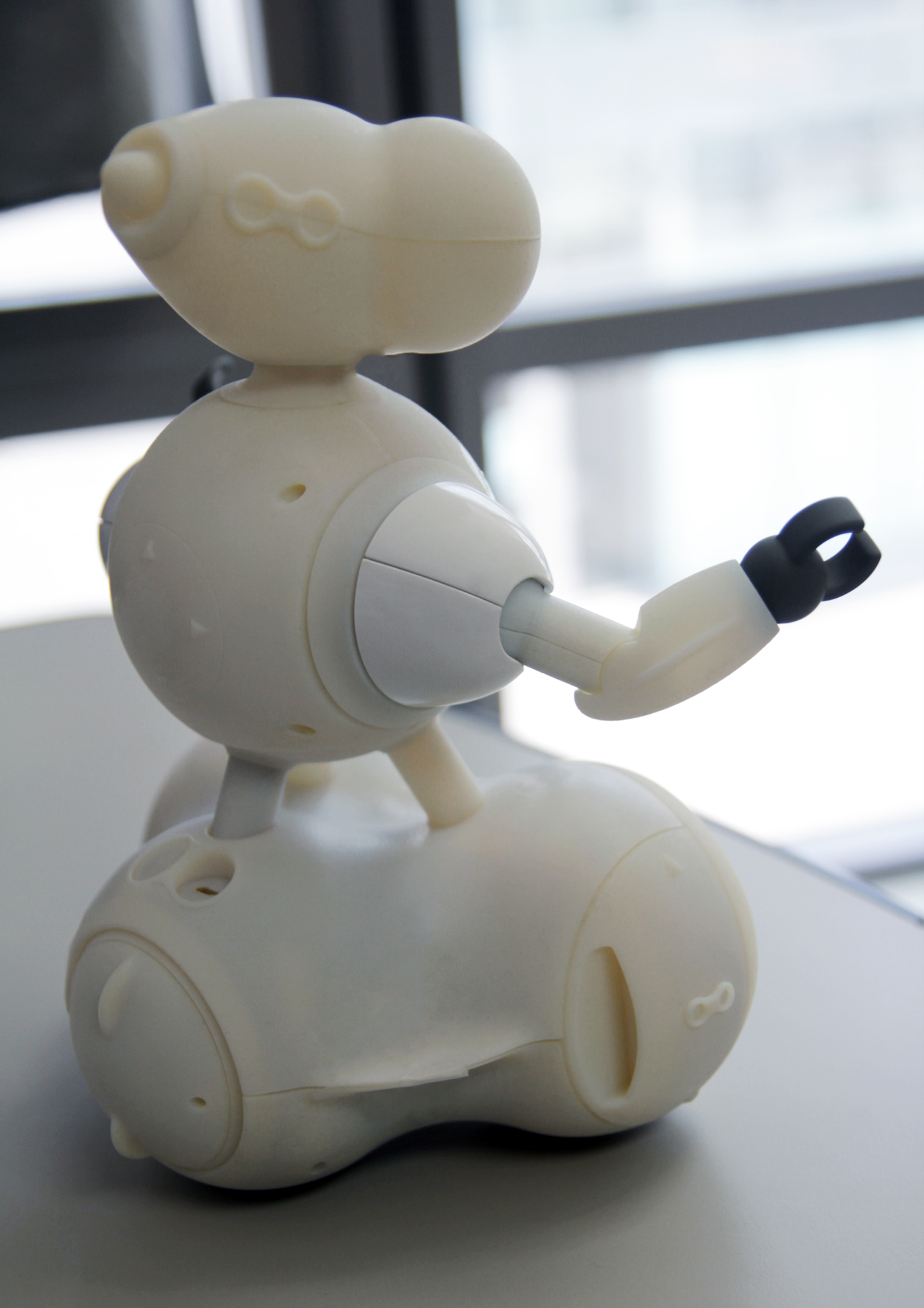 Uri robot，robot，white，intelligence，