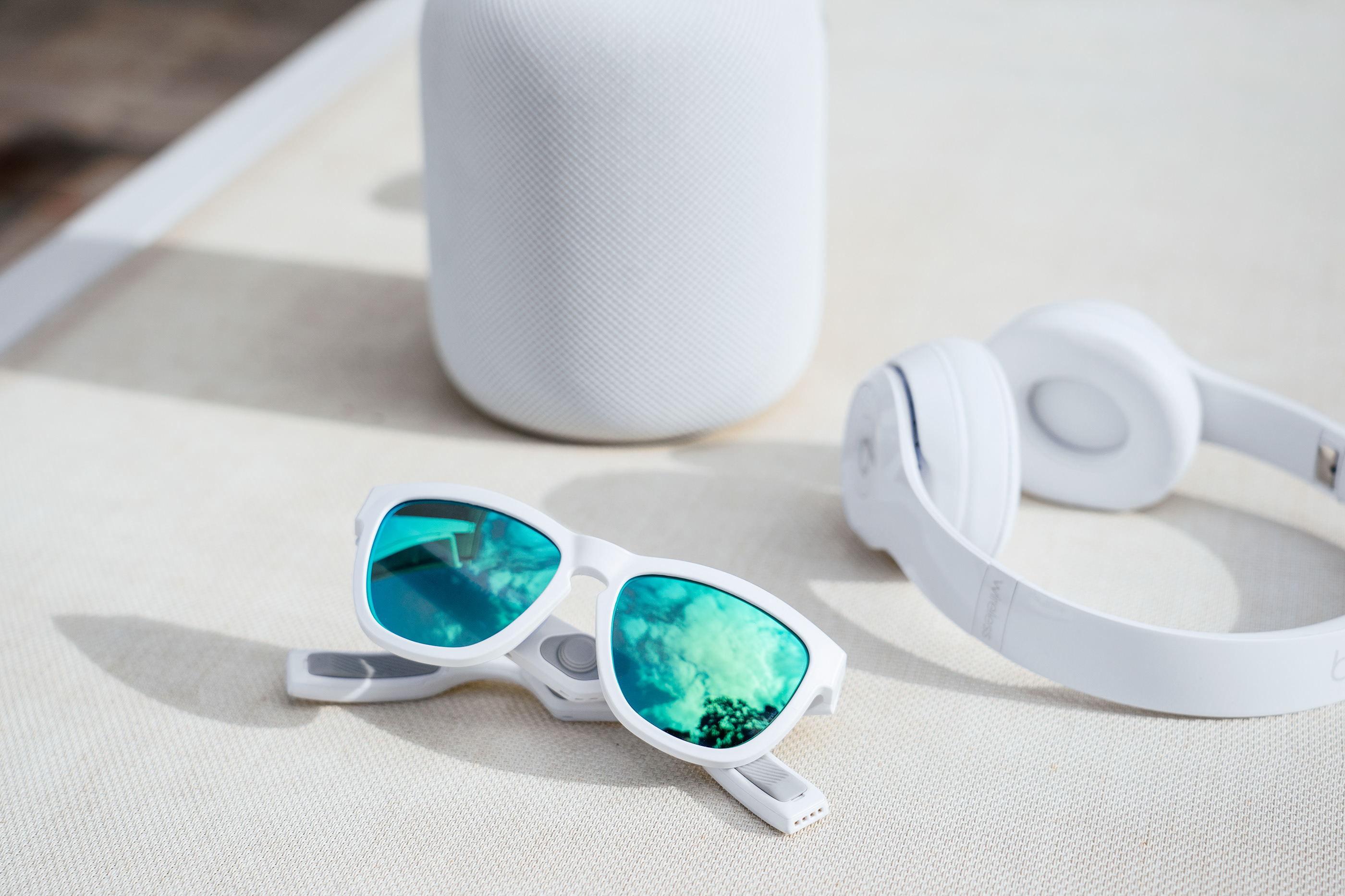 Zunlge V2，Bone conduction，Bluetooth headset，Sunglasses，