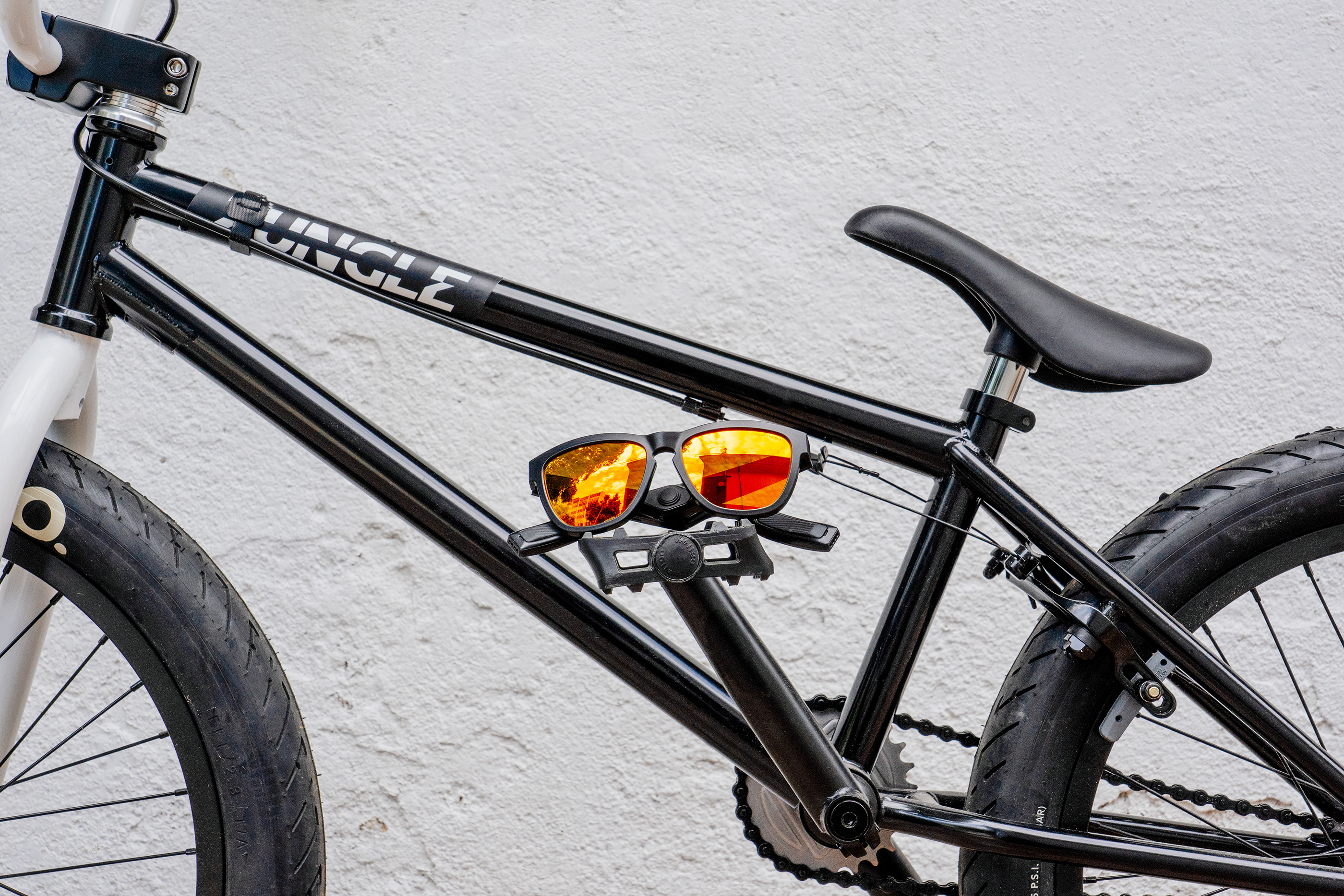 Zunlge V2，Bone conduction，Bluetooth headset，Sunglasses，