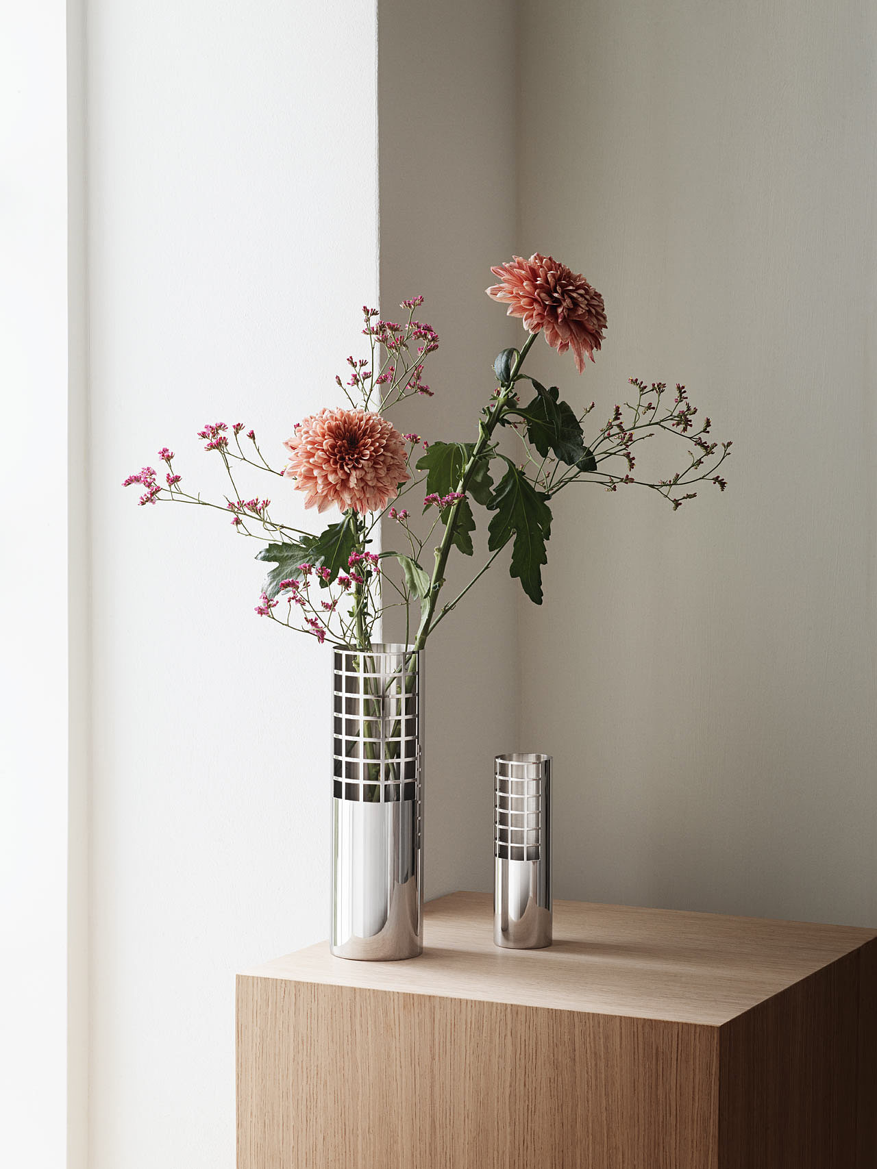 vase，decorative art，Georg Jensen，Monica Forster，