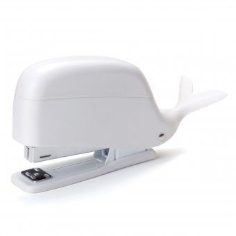 modern stylish，Bionics Design ，White minimalist，to work in an office，Office stationery，Stationery design，Stapler design，