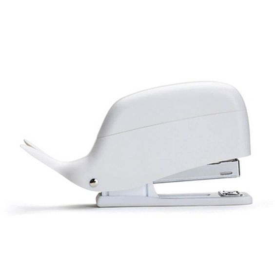 modern stylish，Bionics Design ，White minimalist，to work in an office，Office stationery，Stationery design，Stapler design，