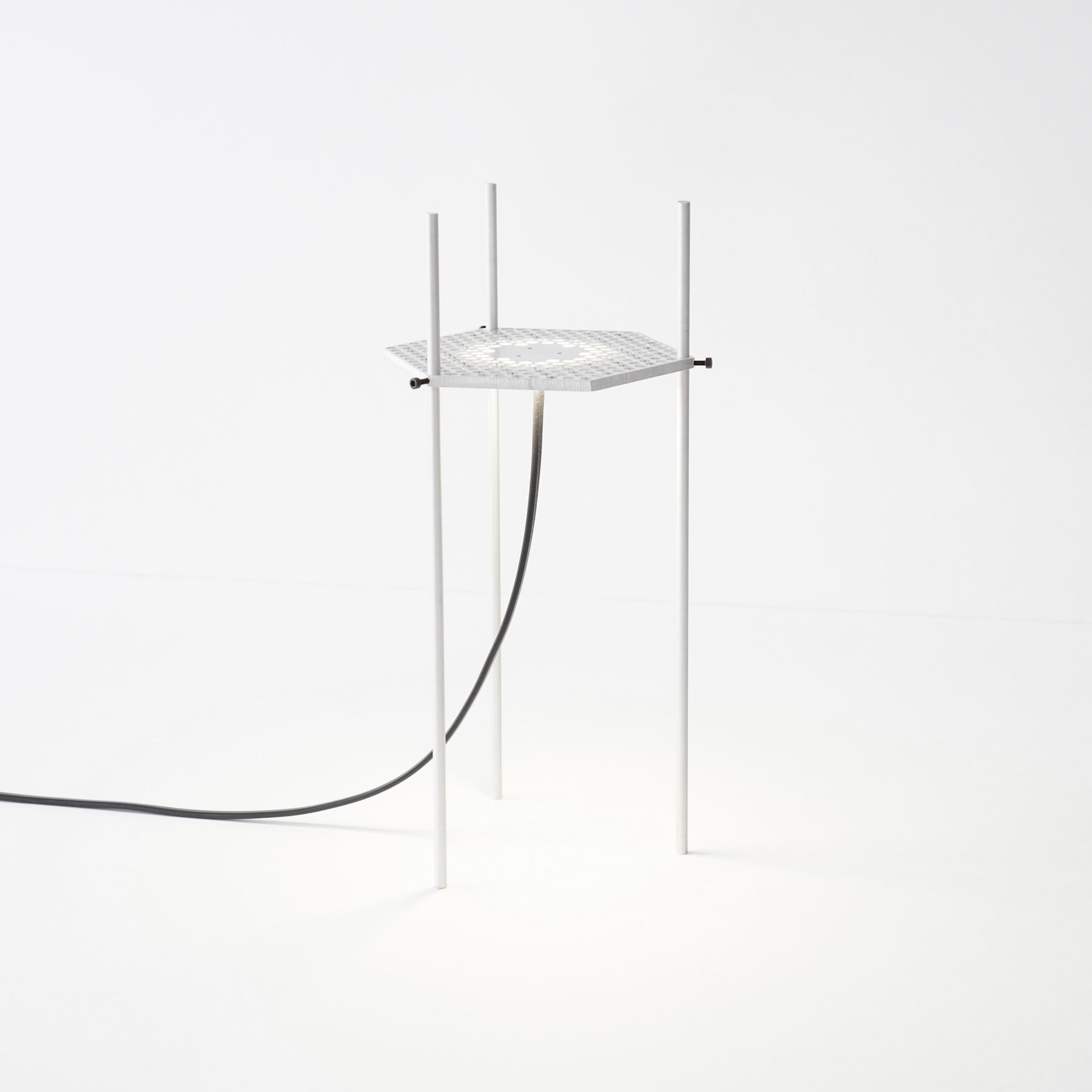 Floor lamp，Metal marble，Material innovation，Creative design，Line geometry，Minimalist geometry，Table lamp design，Lamp design，