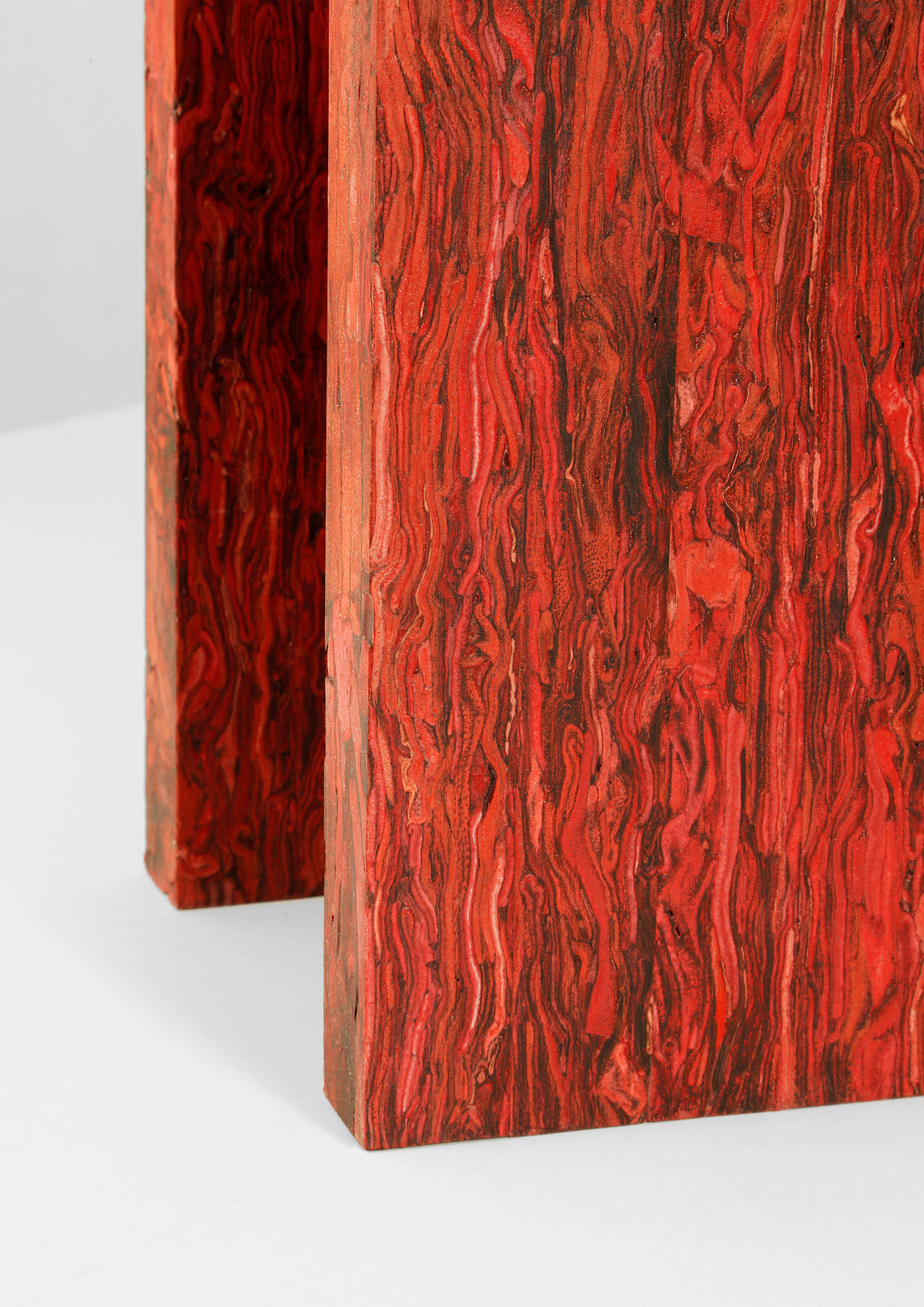 Floor lamp，Metal marble，Material innovation，Creative design，Line geometry，Minimalist geometry，Table lamp design，Lamp design，