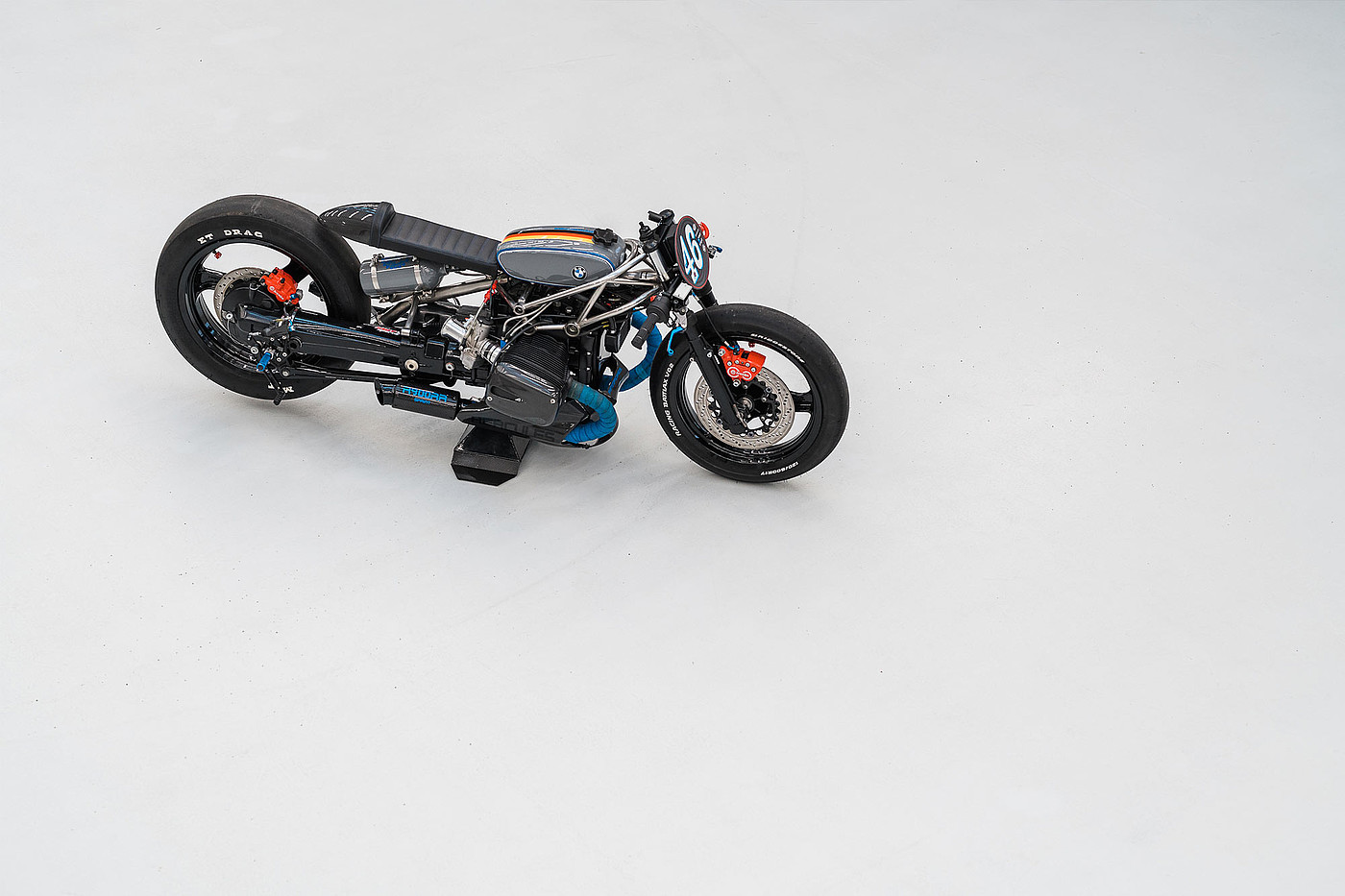 bmw，motorcycle，traffic，Philipp Ludwig，Change car，