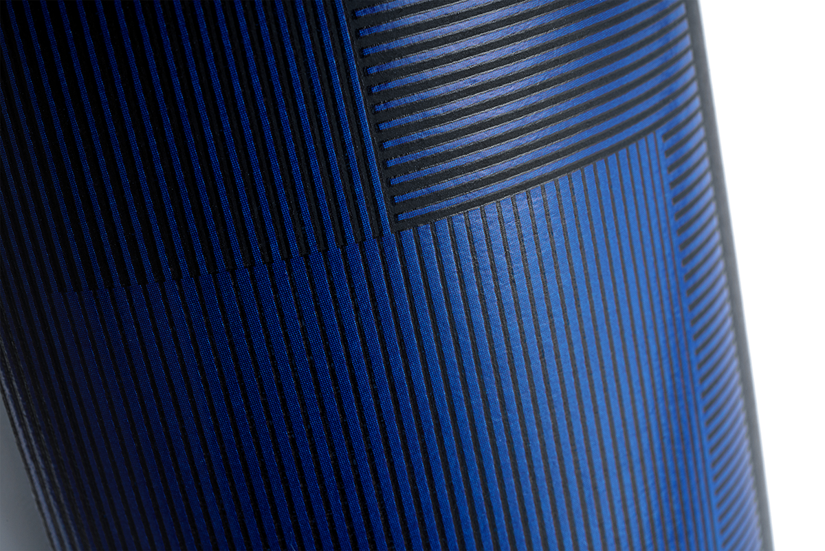 product design，graphic design ，Wine packaging design，Hug，