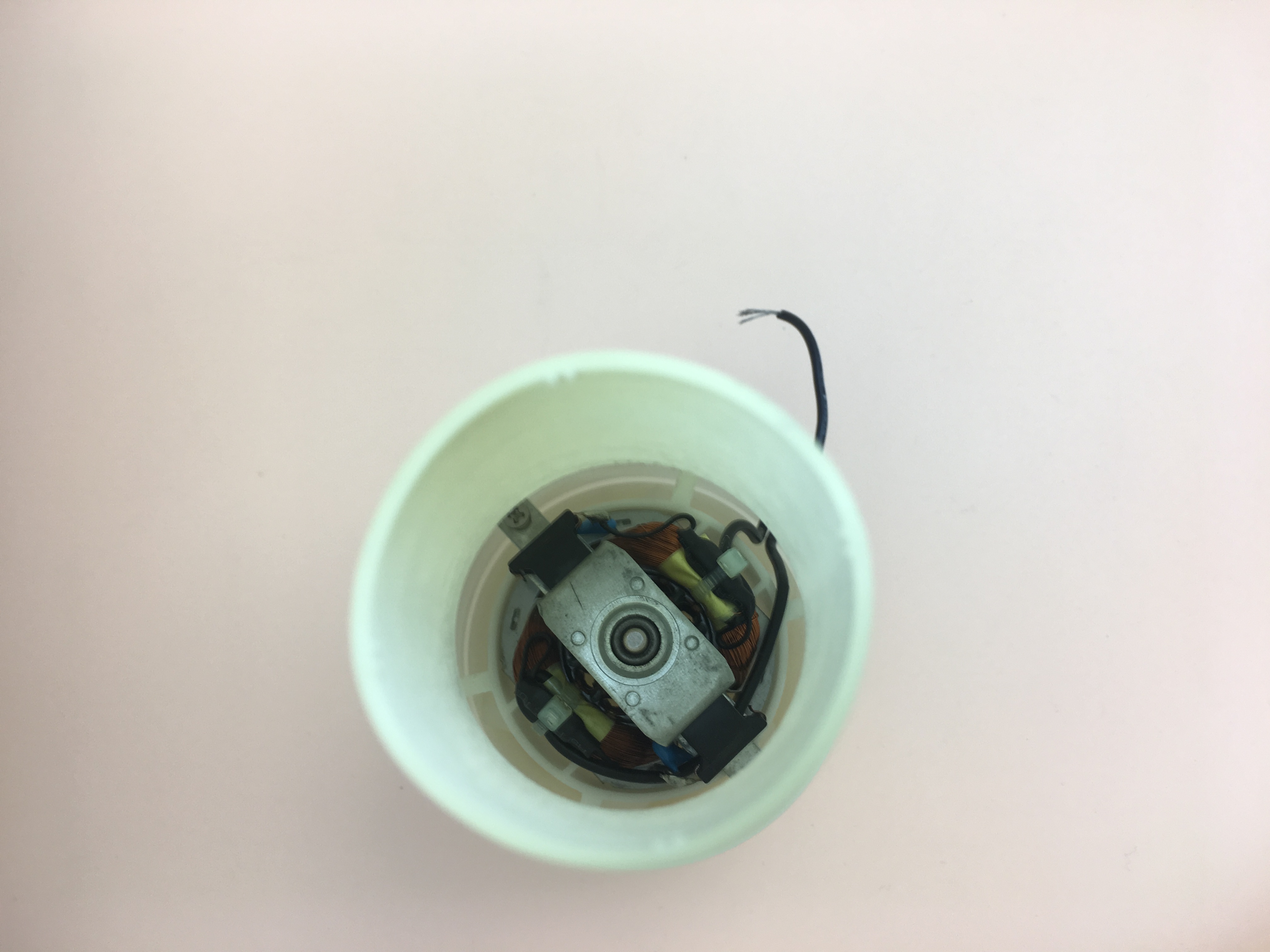 Large air volume，Low noise，low power consumption，