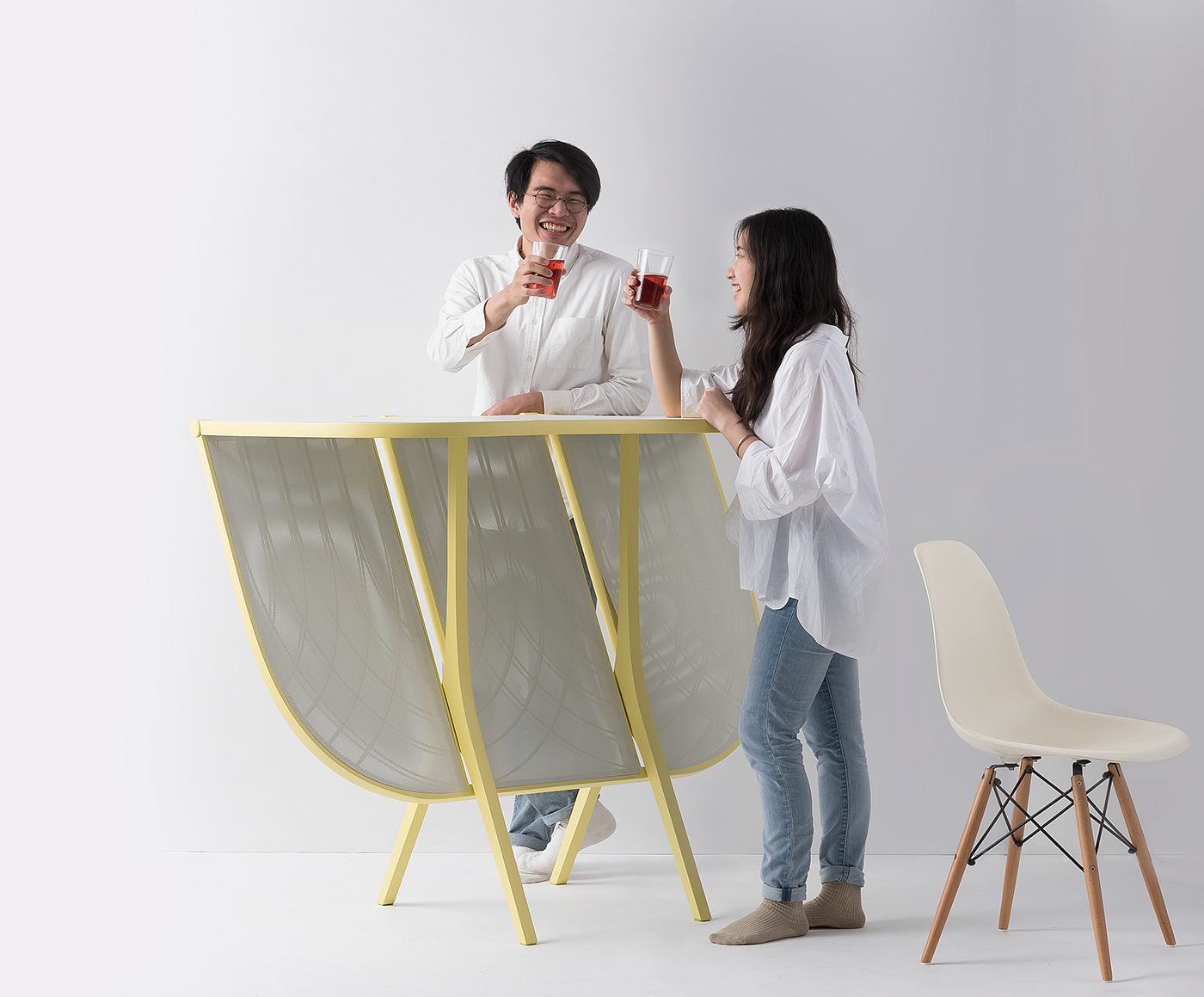 bend，screen，bar counter，Table，Home Furnishing，Laurel Hwang，
