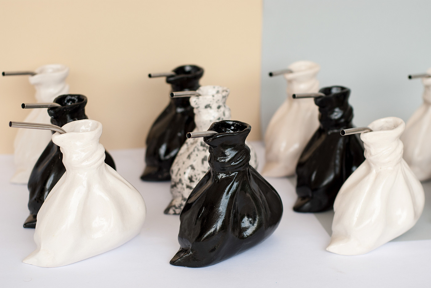 product design，Creative water fittings，Ceramic beverage bag，Czech，