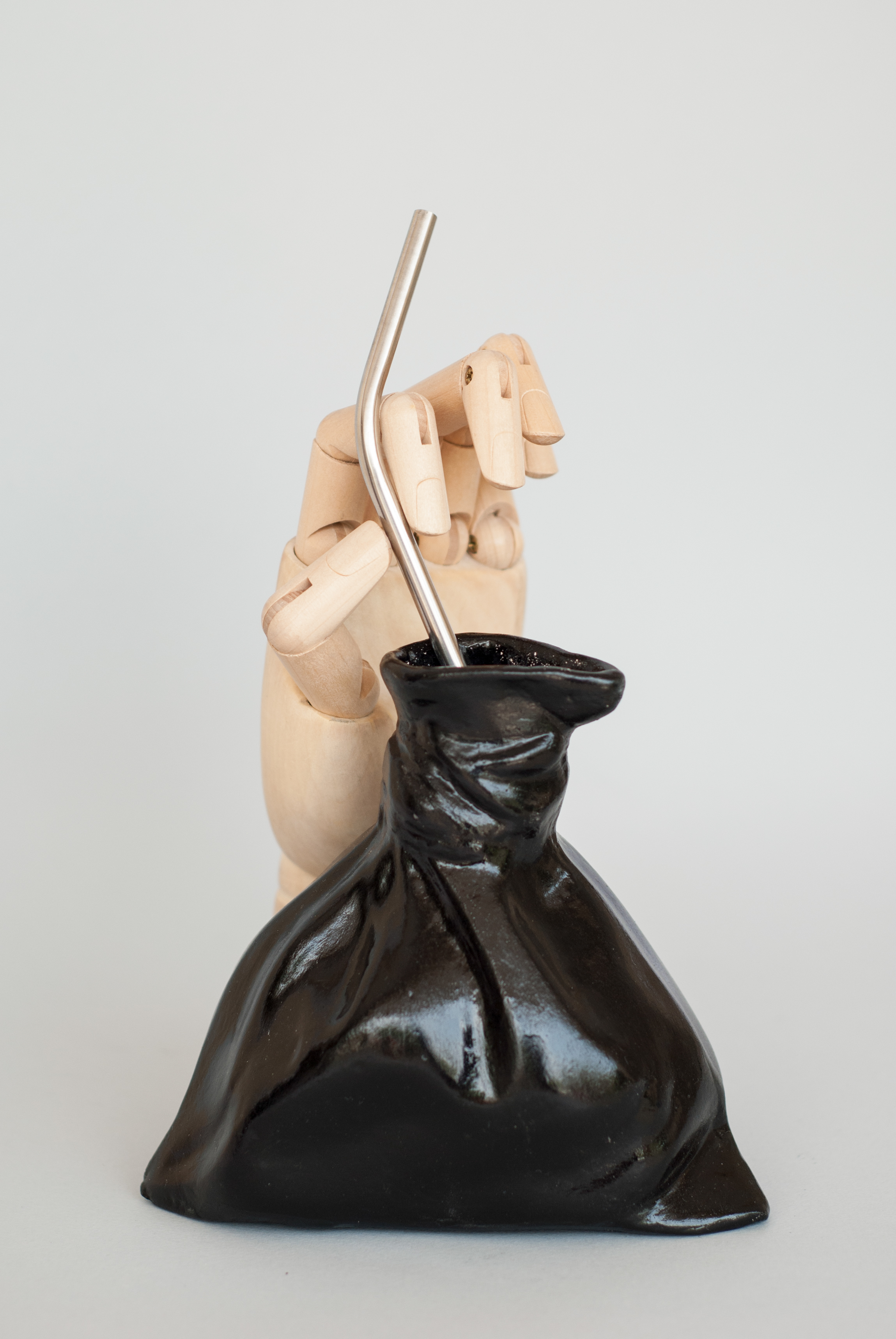 product design，Creative water fittings，Ceramic beverage bag，Czech，