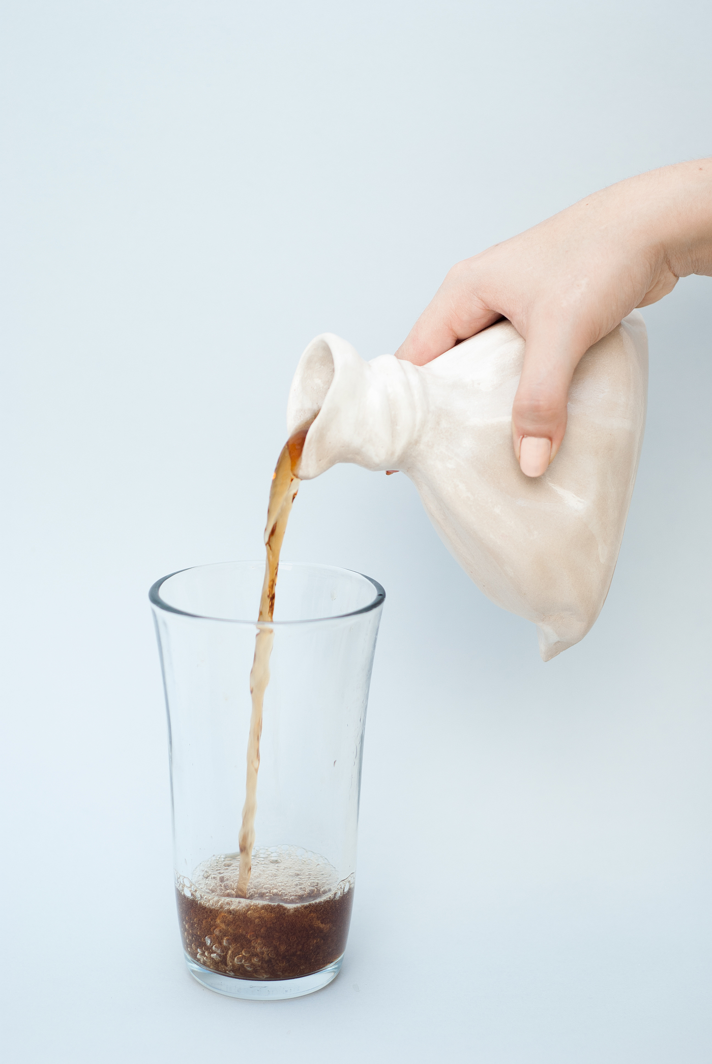 product design，Creative water fittings，Ceramic beverage bag，Czech，