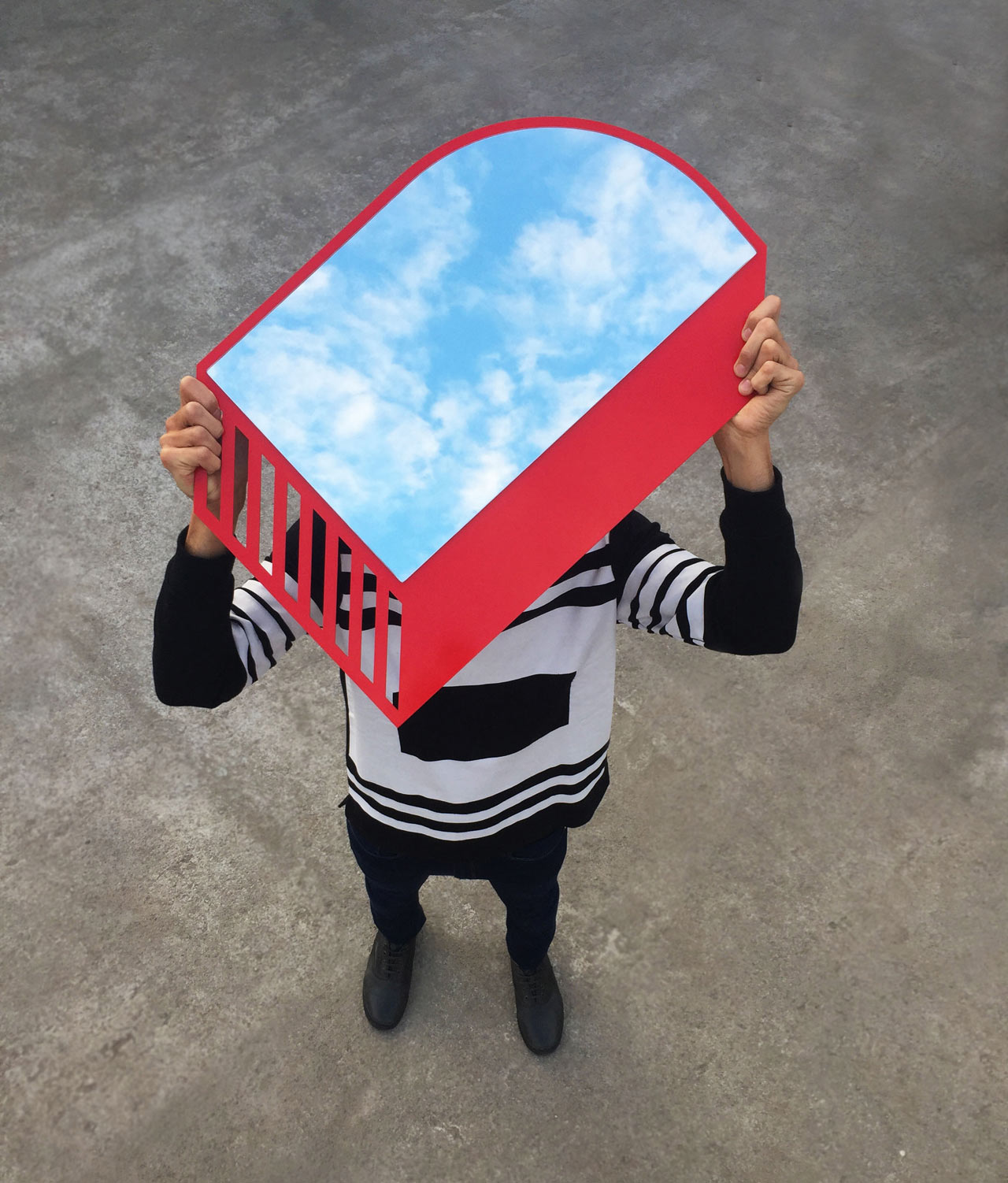 Minimalist，three-dimensional，mirror，