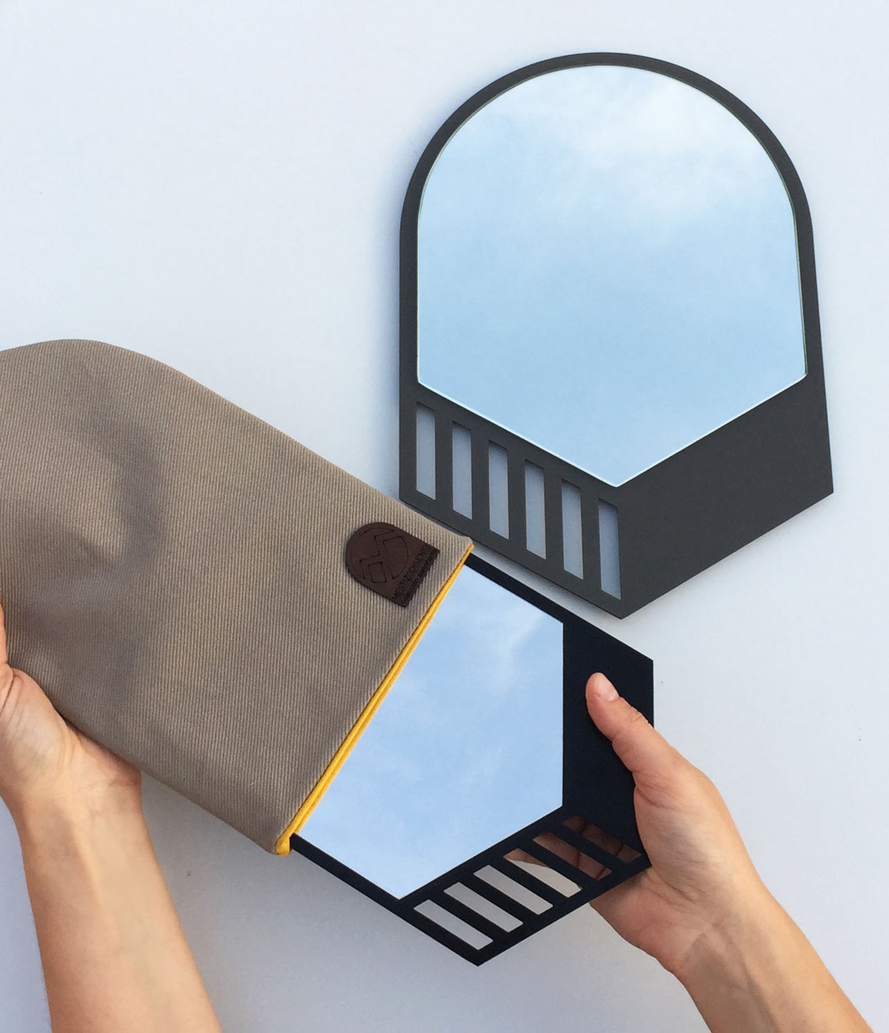 Minimalist，three-dimensional，mirror，