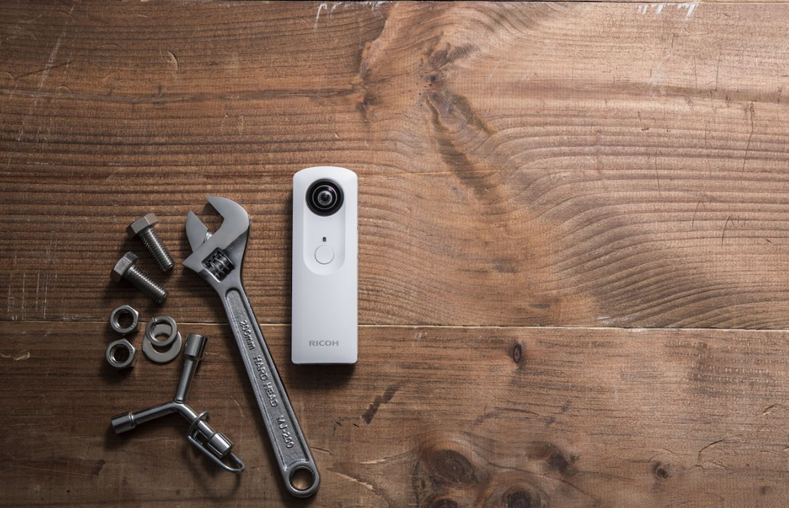 360 degree spherical digital camera，Ricoh Theta S，camera，