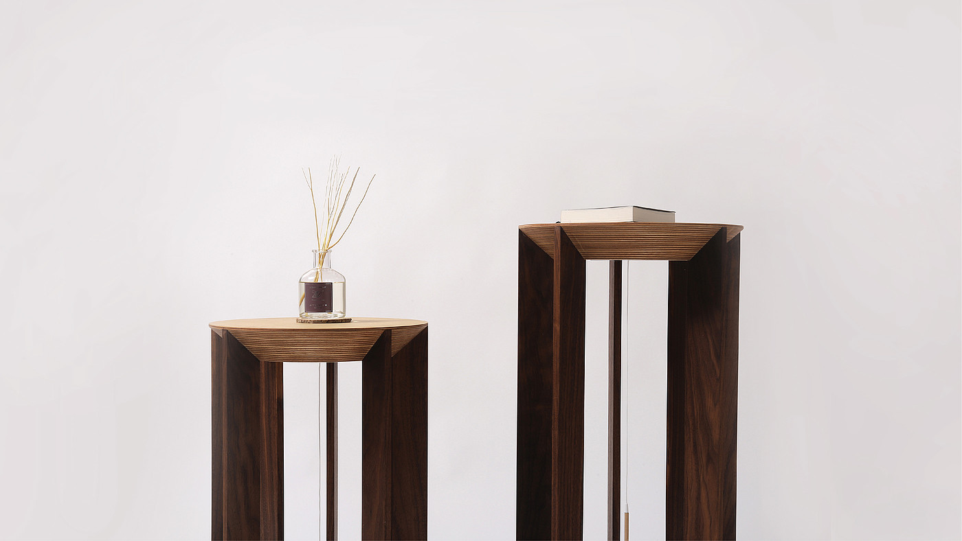 atmosphere，Bedside lamp，moonlit night，