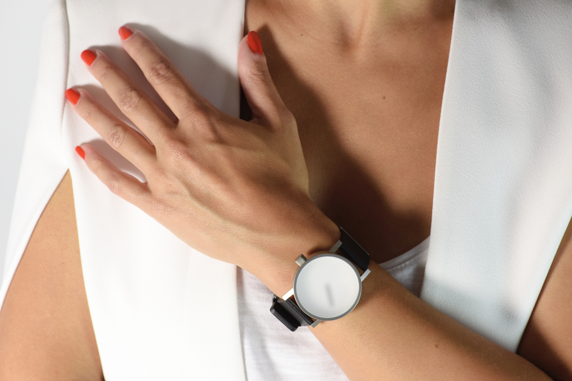 Wrist watch，Automatic design，black，