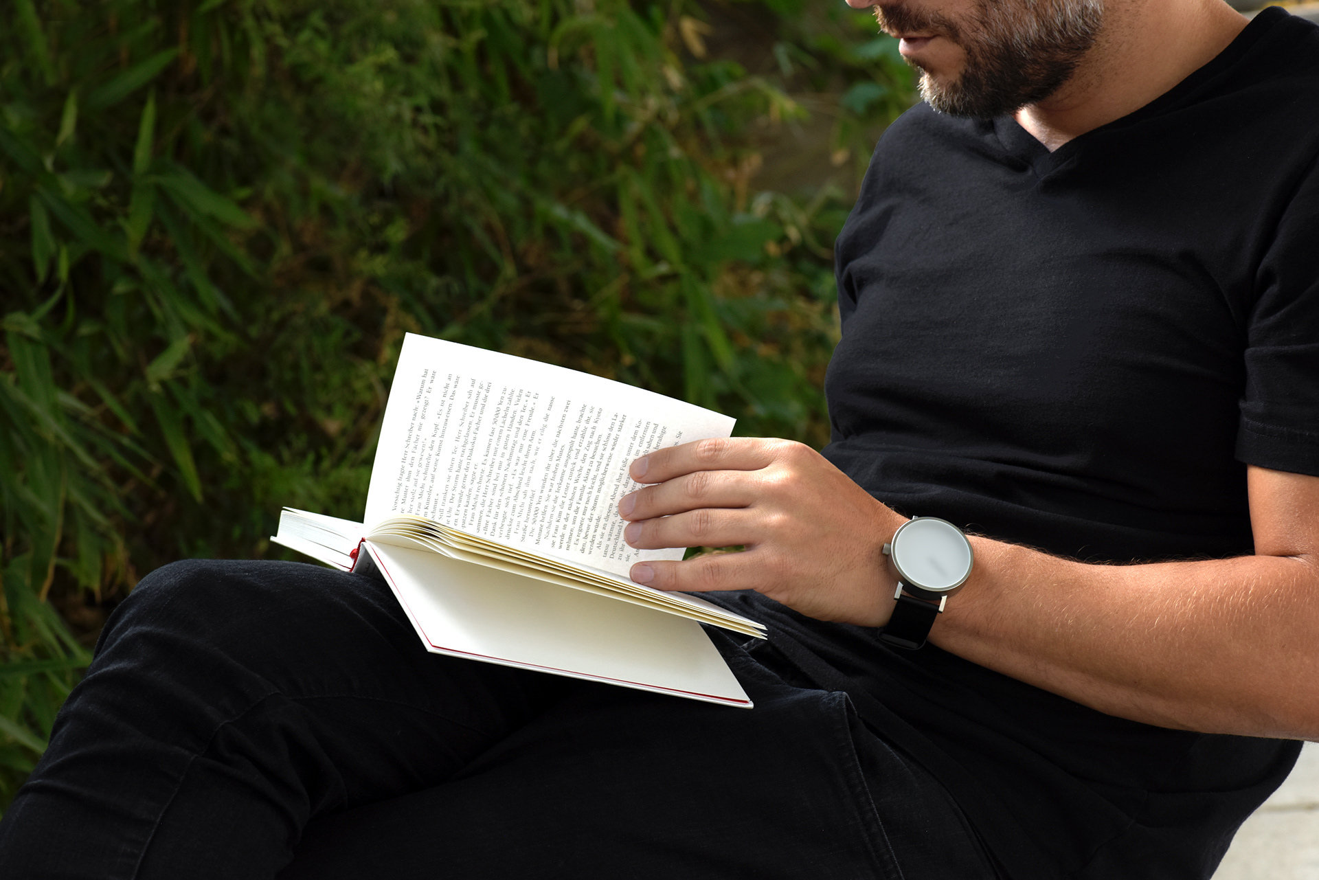 Wrist watch，Automatic design，black，