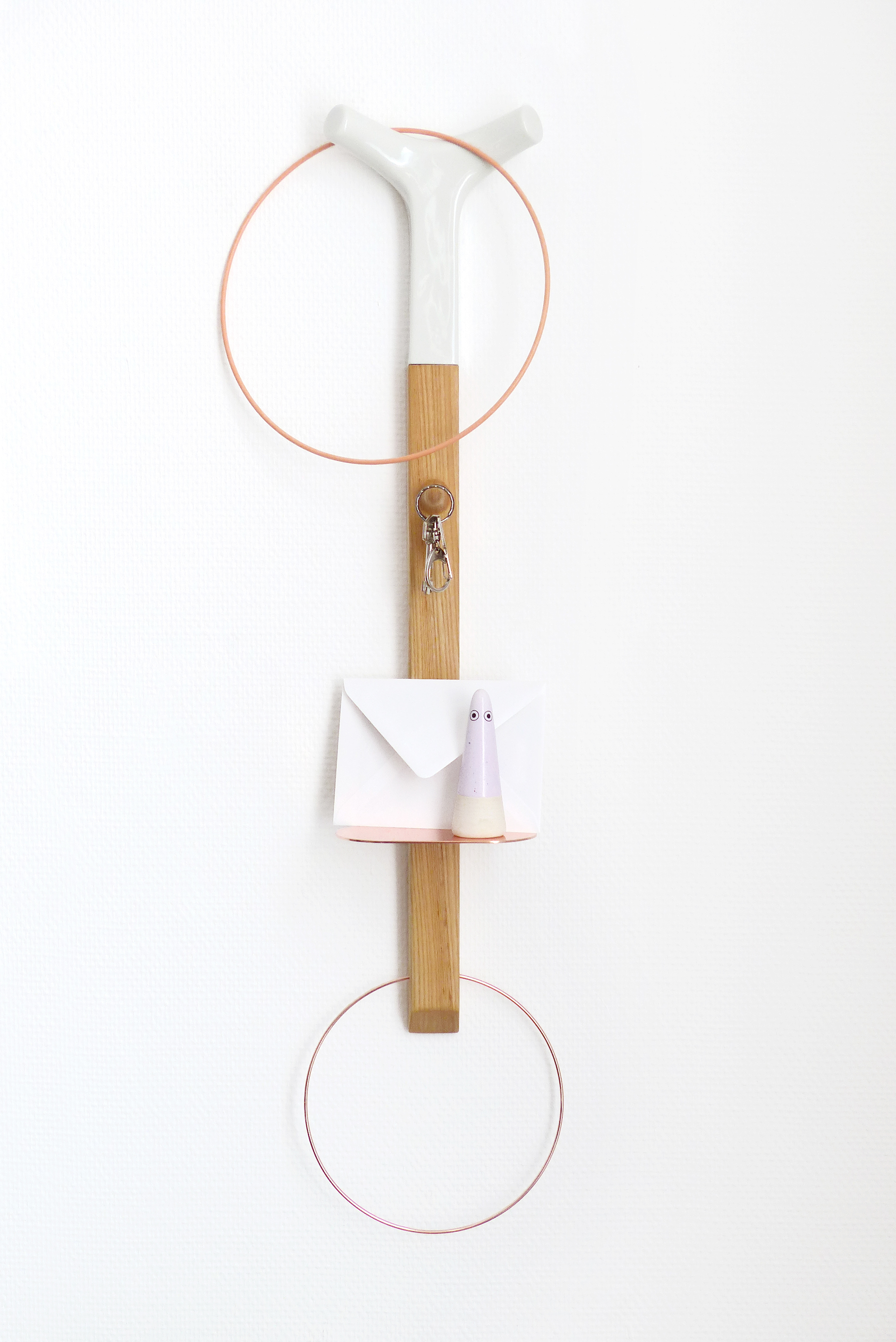 ceremony，furniture，woodiness，