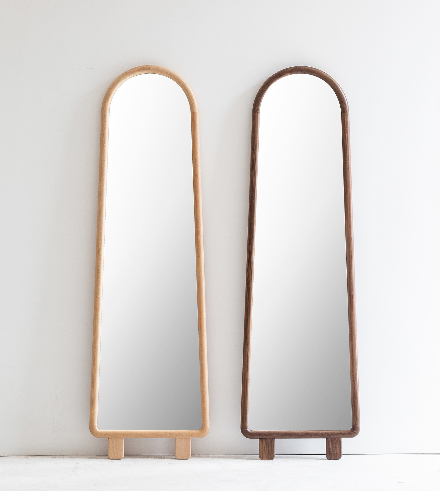 mirror，vertical，woodiness，