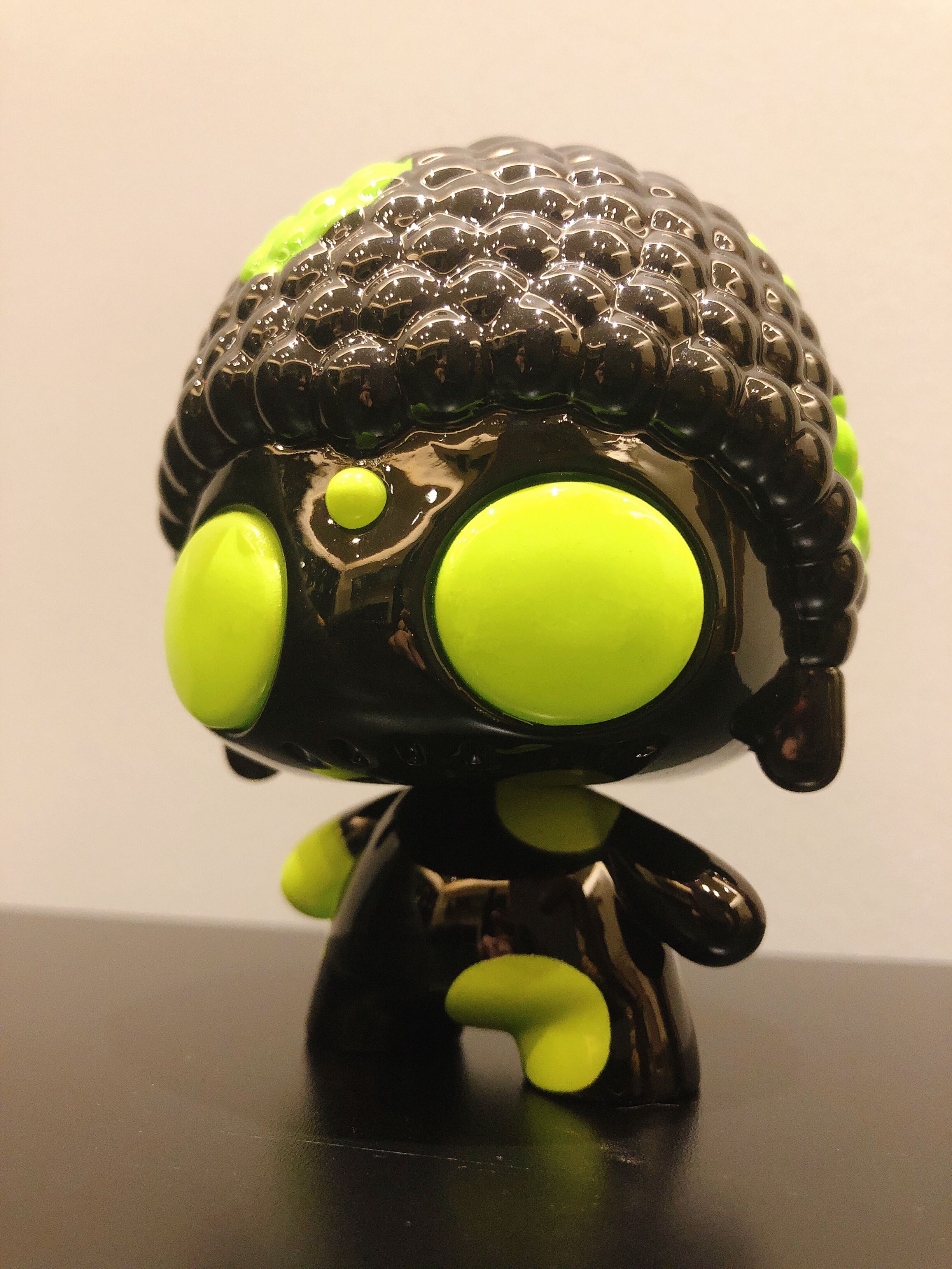 Handmade, trendy play, art, design, fashion，