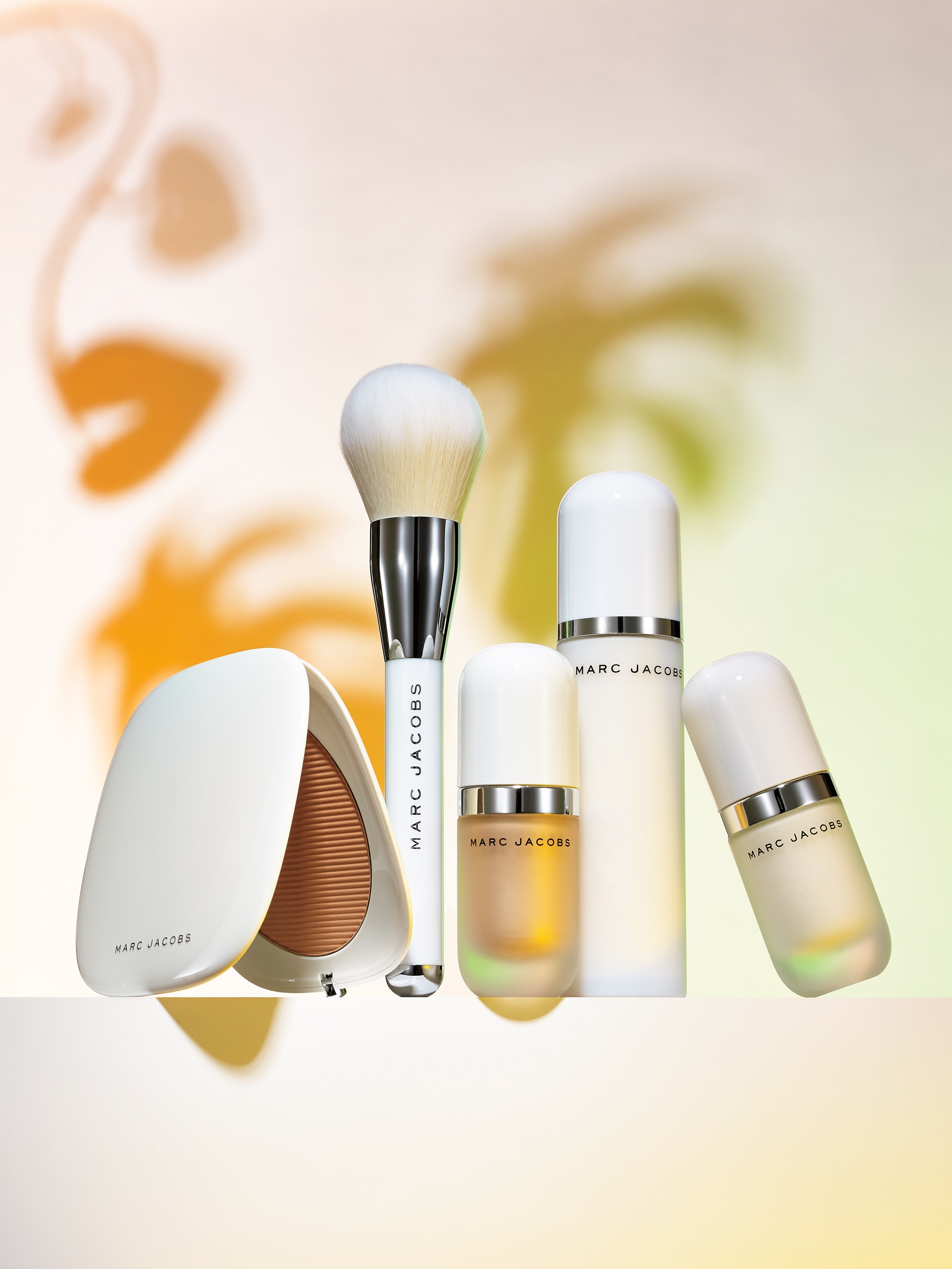 Beauty products，Perfume，fashion，