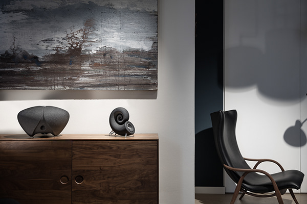 Digital intelligence，loudspeaker box，