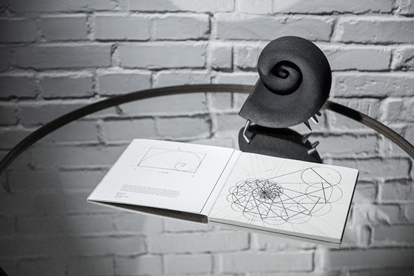 Digital intelligence，loudspeaker box，