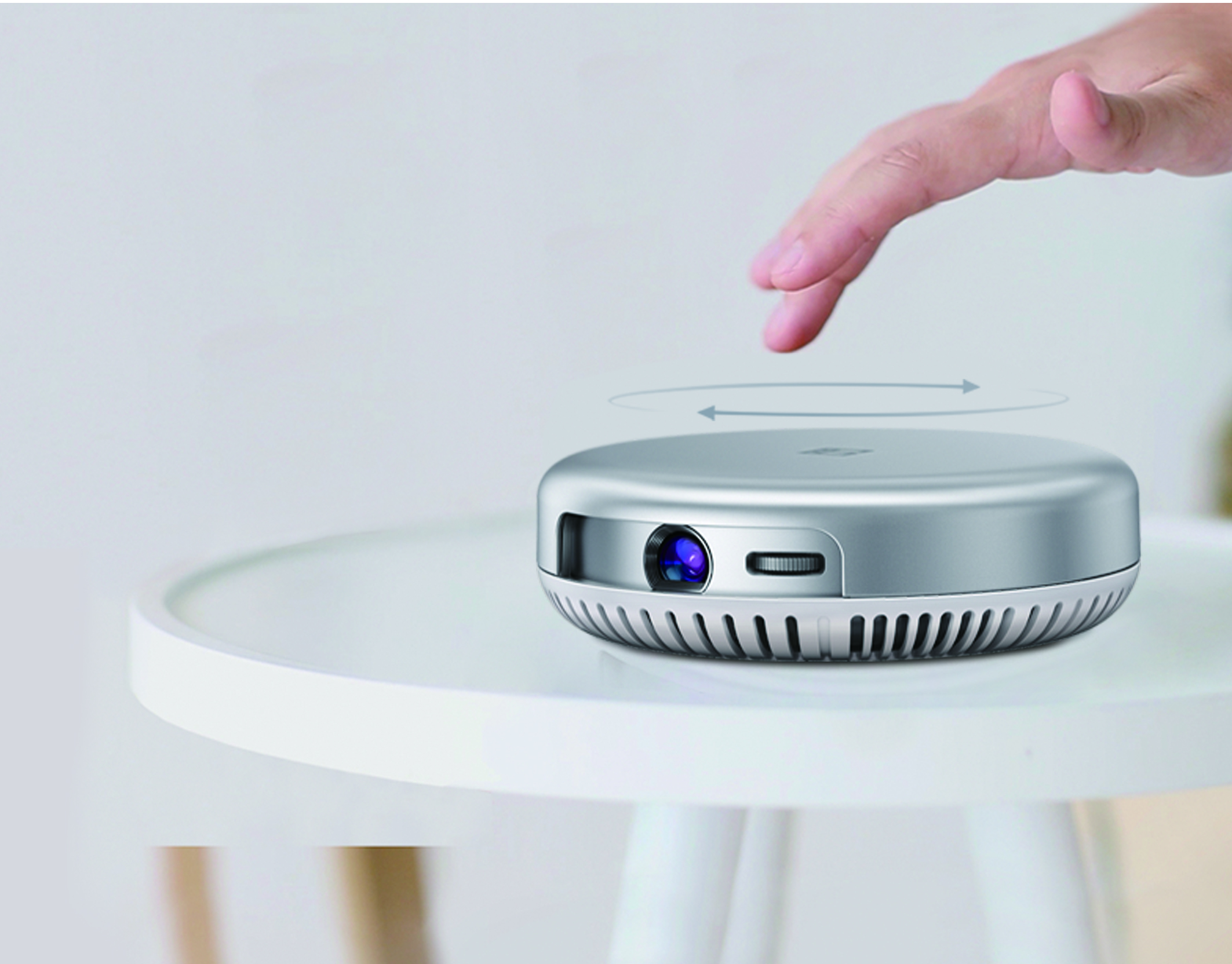 Portable projector，