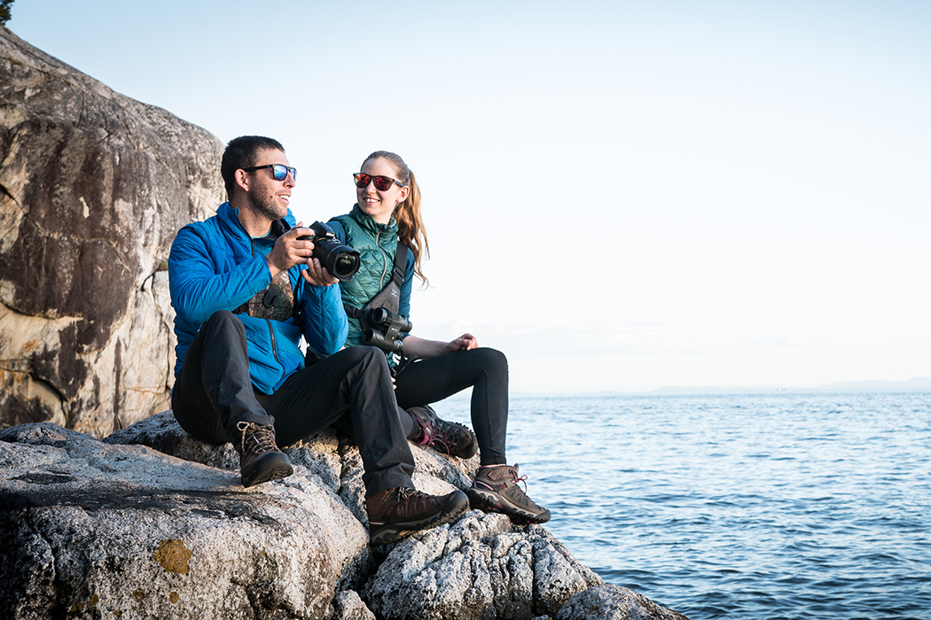 outdoors，SCREEN，Ergonomics，Shoulder strap，Portable，