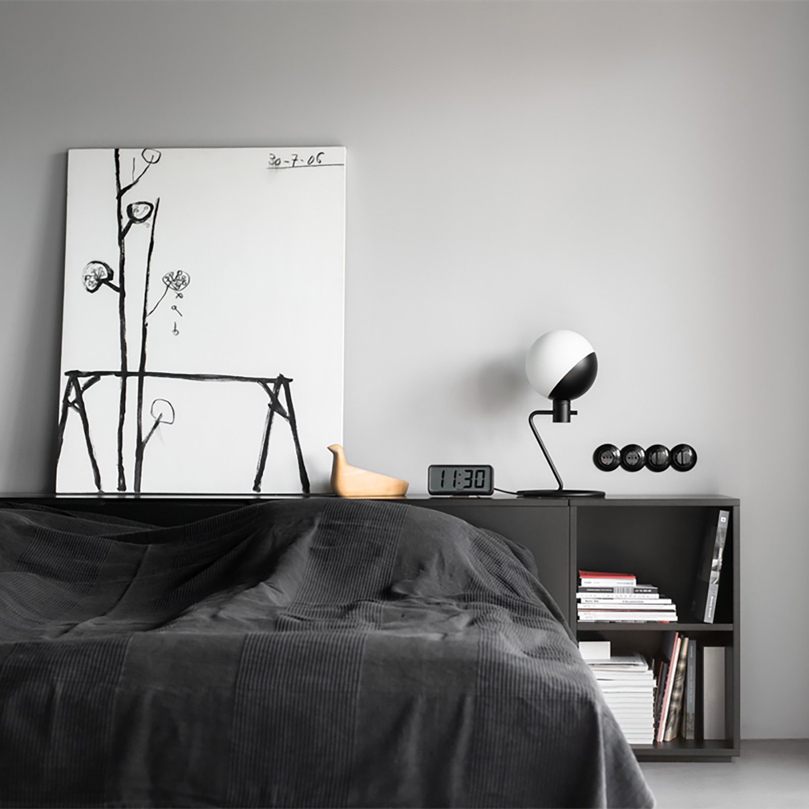 Wall lamp，steel，Frosted glass，Desk lamp，Baluna Lamp，