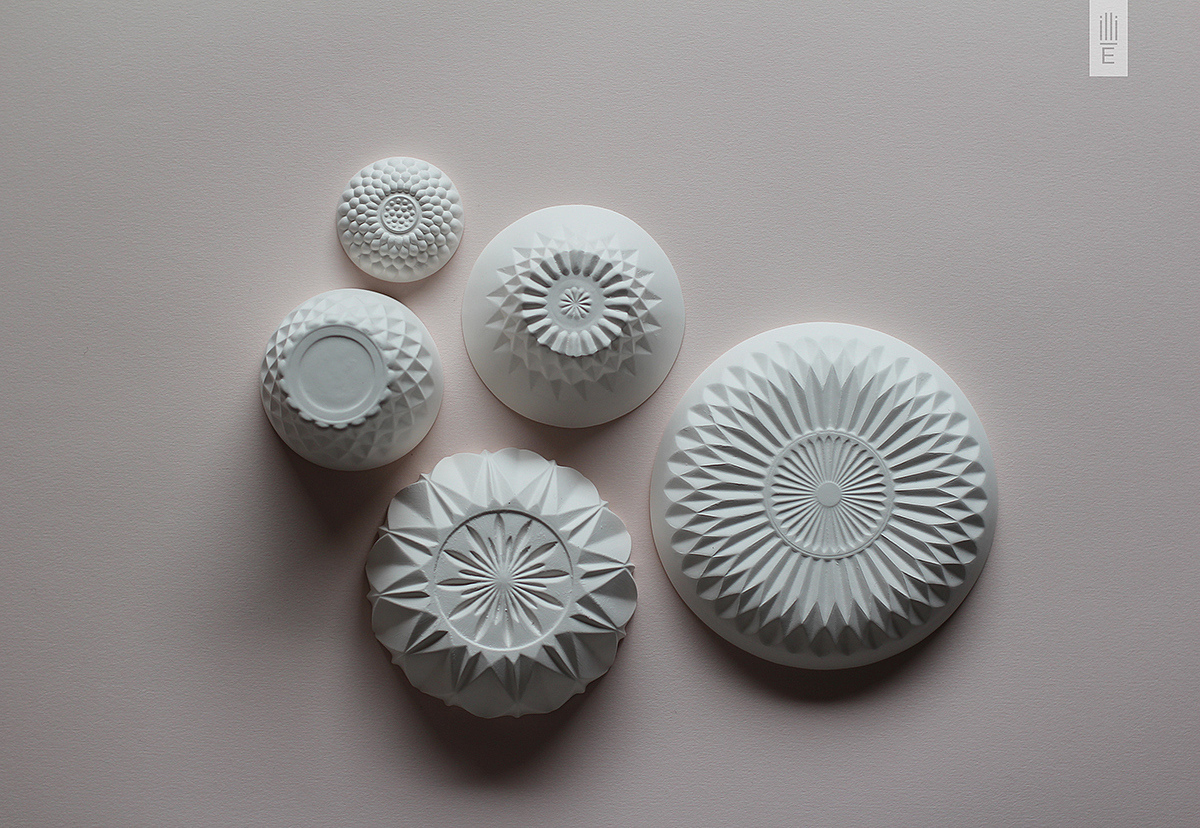 white，pretty，grace，neat，