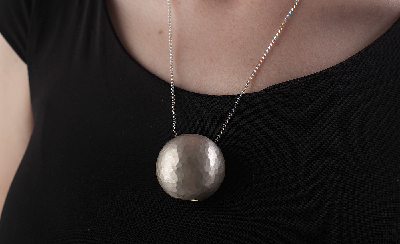 jewelry，Metal，Place and dream，