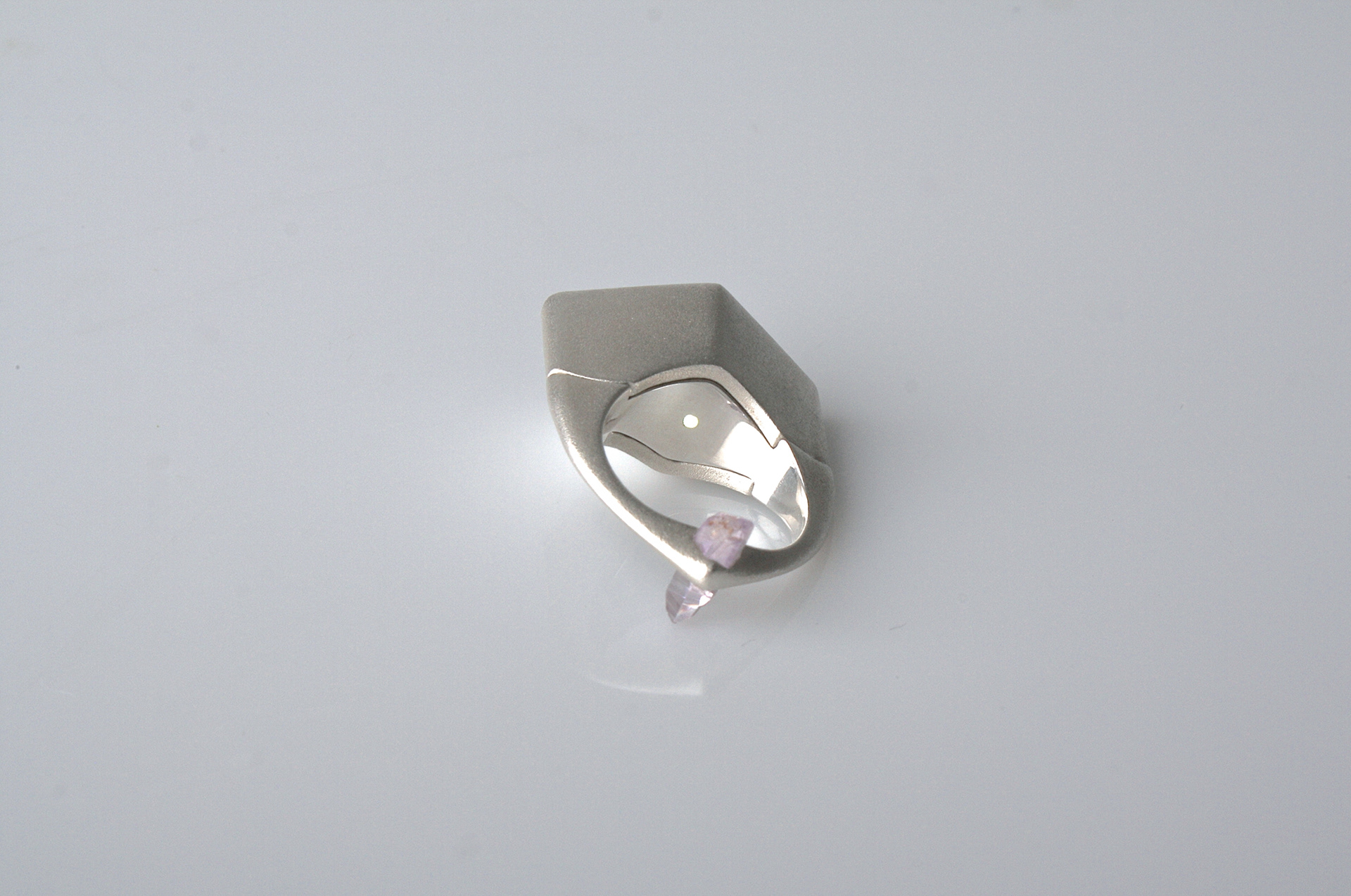Metal，Jewelry design，Ring，