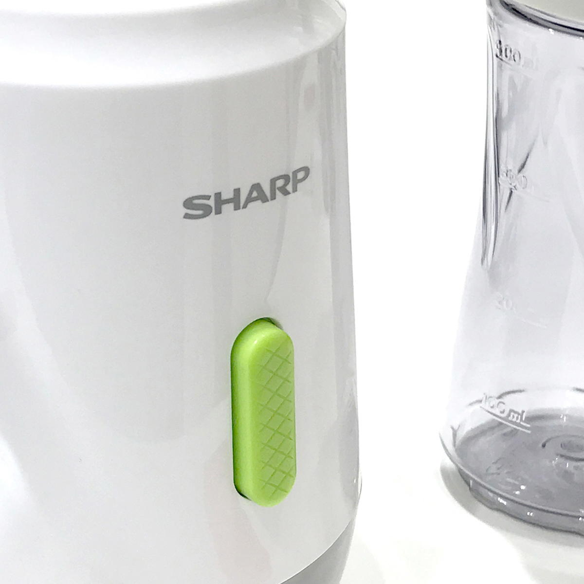 Roberto Manzari，kitchen，SHARP，SHARP，blender，cmf，glass，