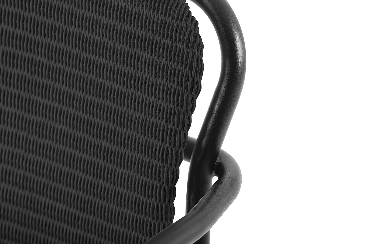 Deadgood，furniture，Naked，hug，